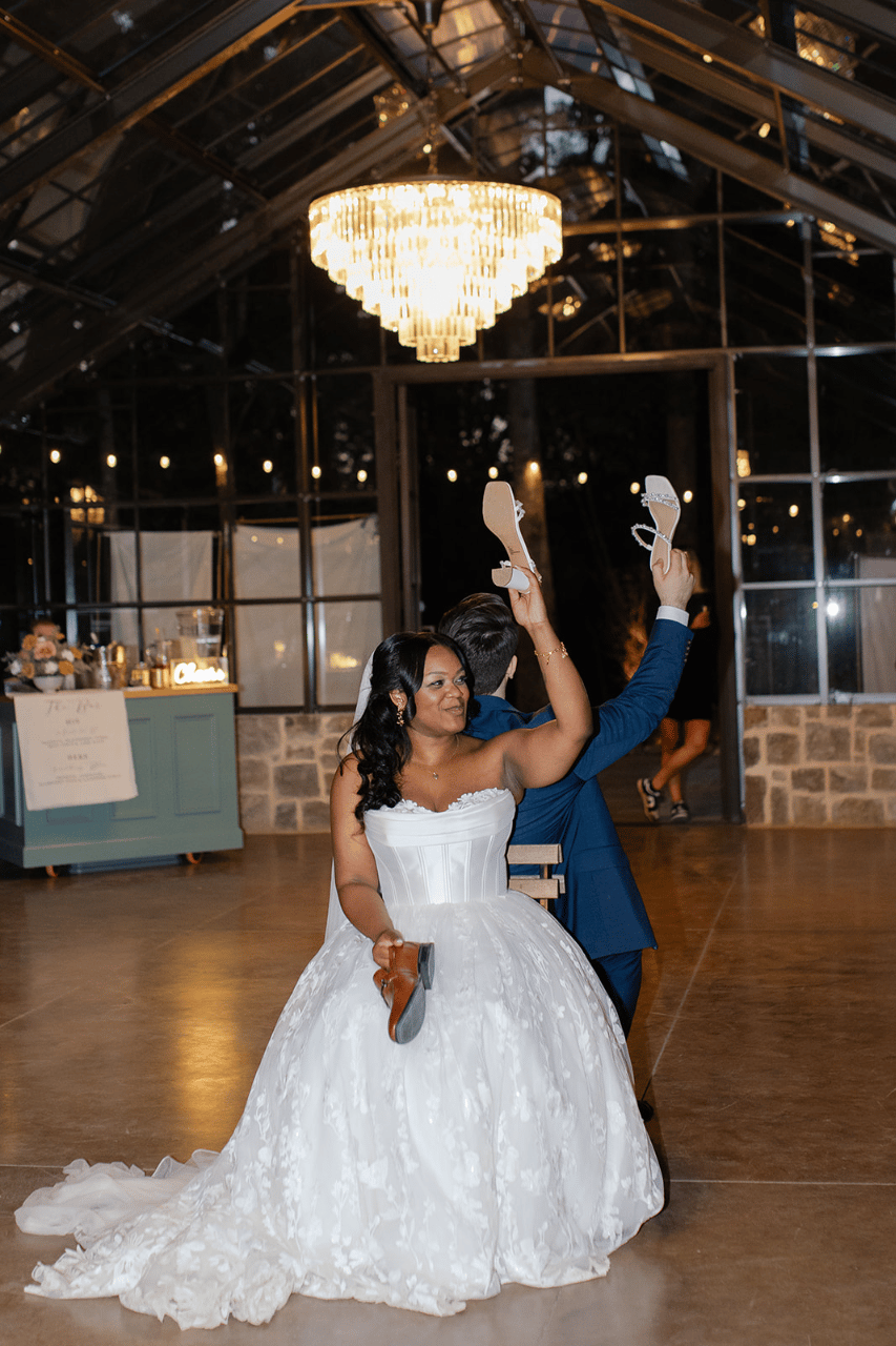 Elegant Soiree DJs and Photobooths