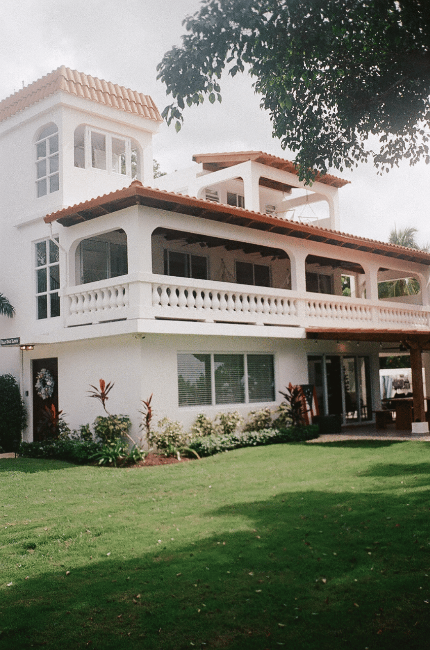 A Classic Fall Wedding in Rincón, Puerto Rico photo 3