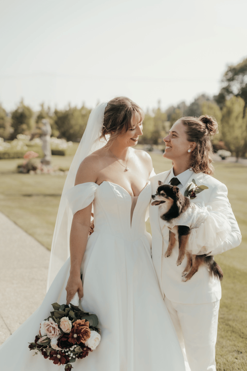 A Modern Summer Wedding at Castle Farms