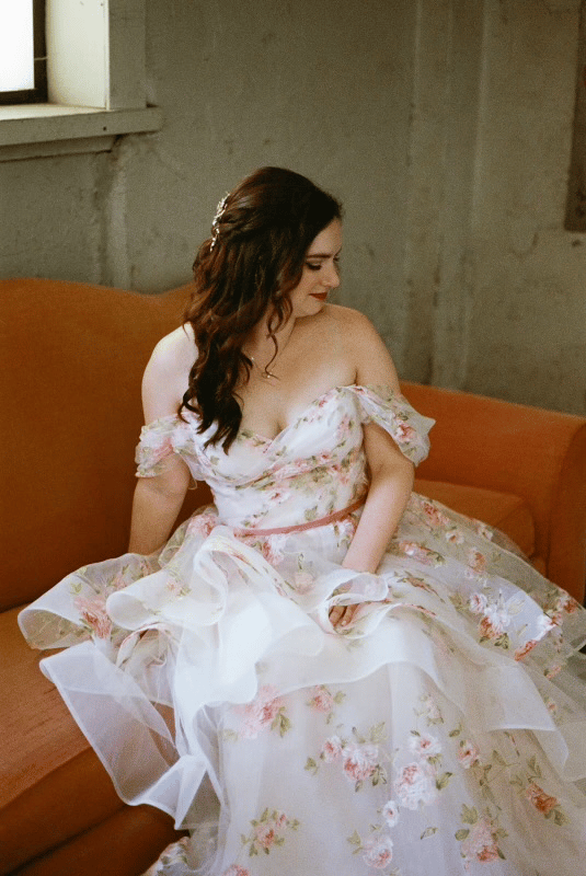 Fairbanks Fancy Goods Bridal Atelier portfolio 1
