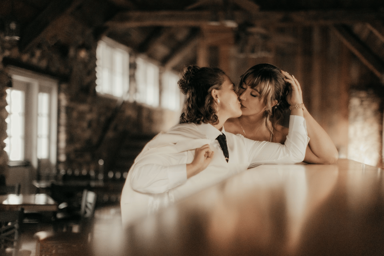 A Modern Summer Wedding at Castle Farms photo 2