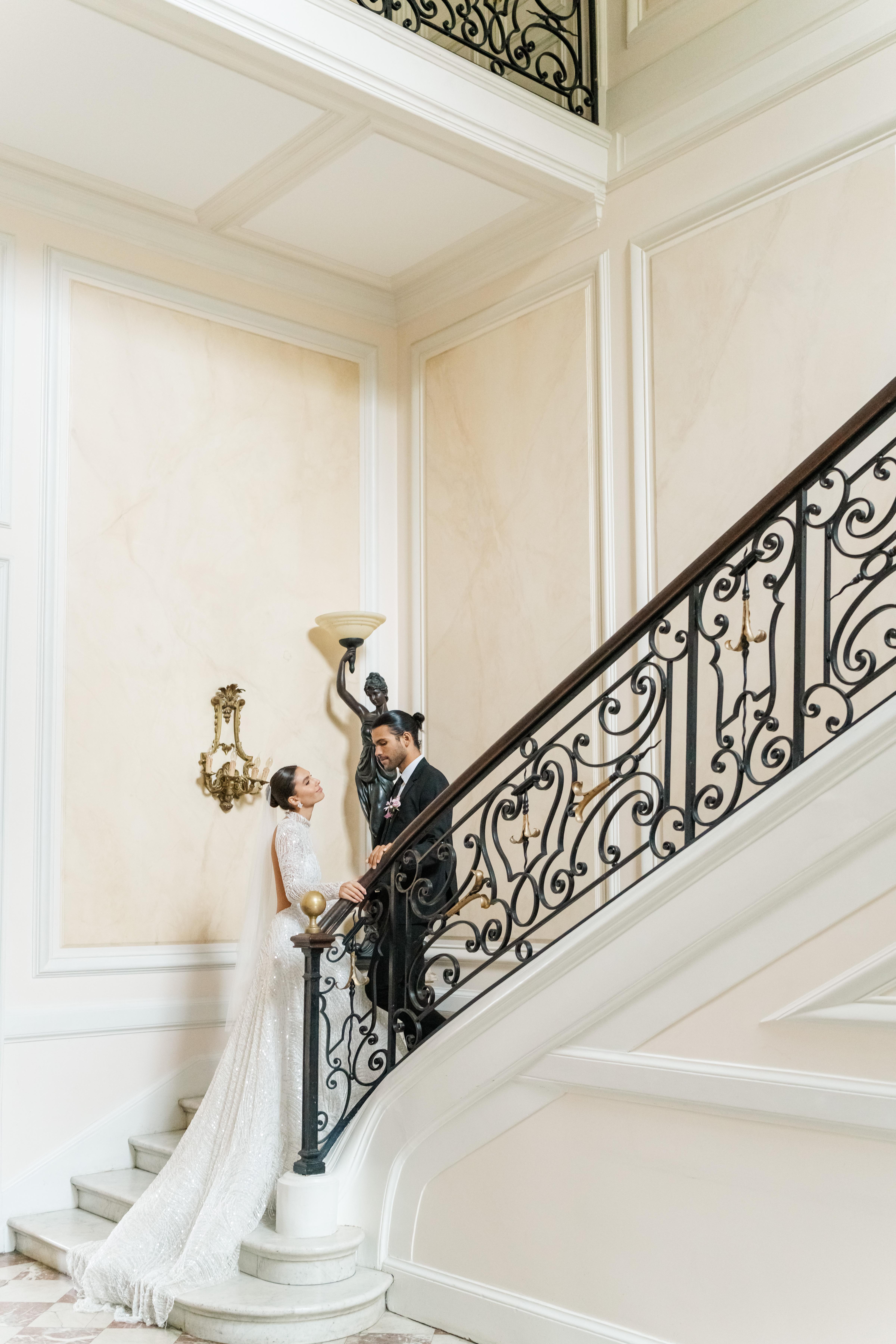 A Romantic Winter Wedding at Château de Santeny 34