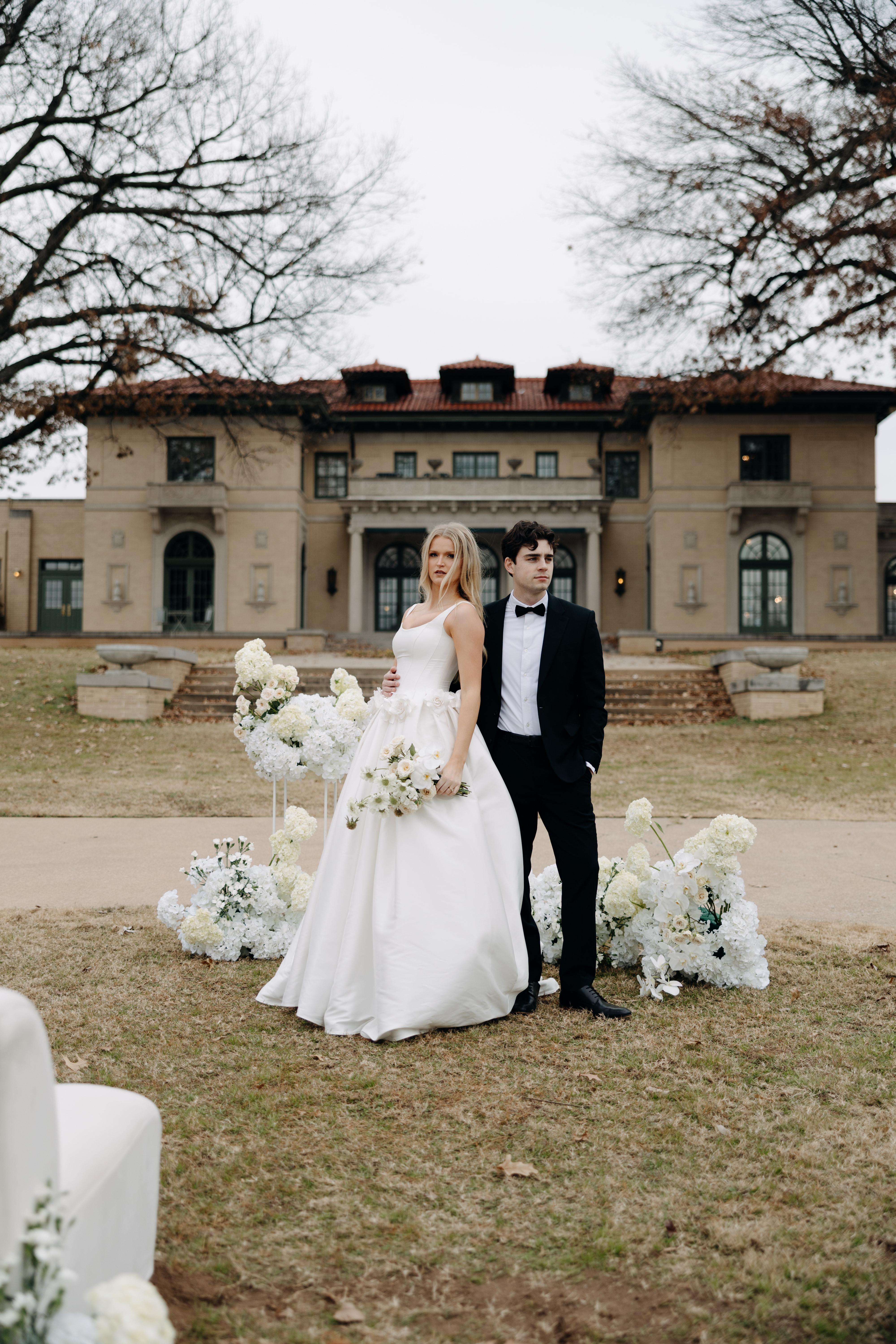 Bold Baroque Elegance Styled Shoot 23