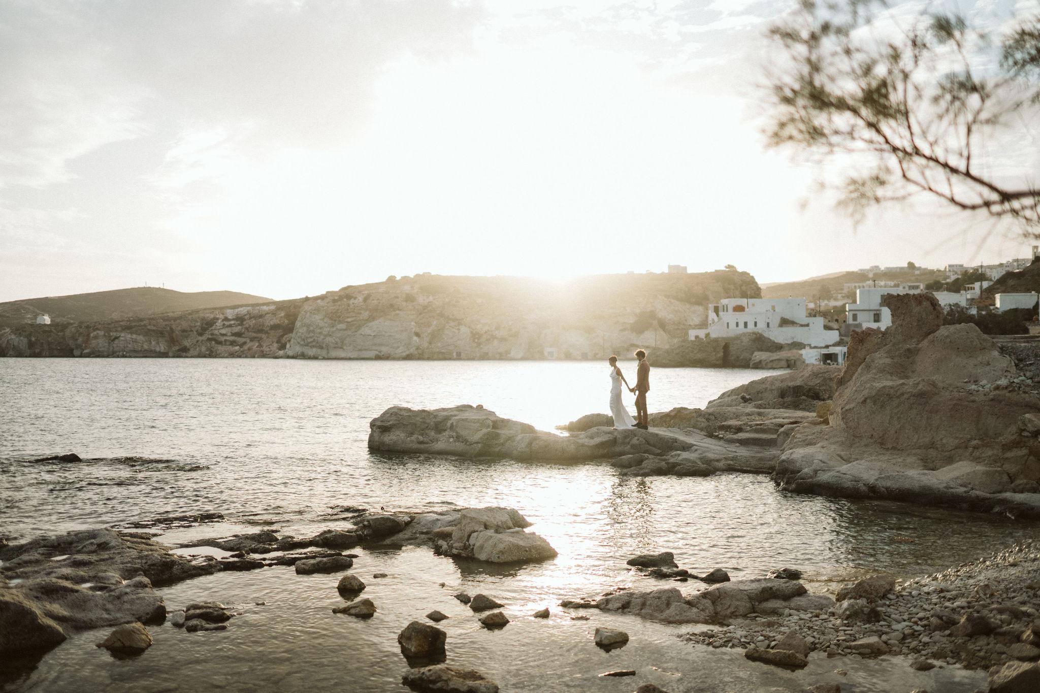 A Romantic Fall Wedding Shoot on Kimolos Island photo 4
