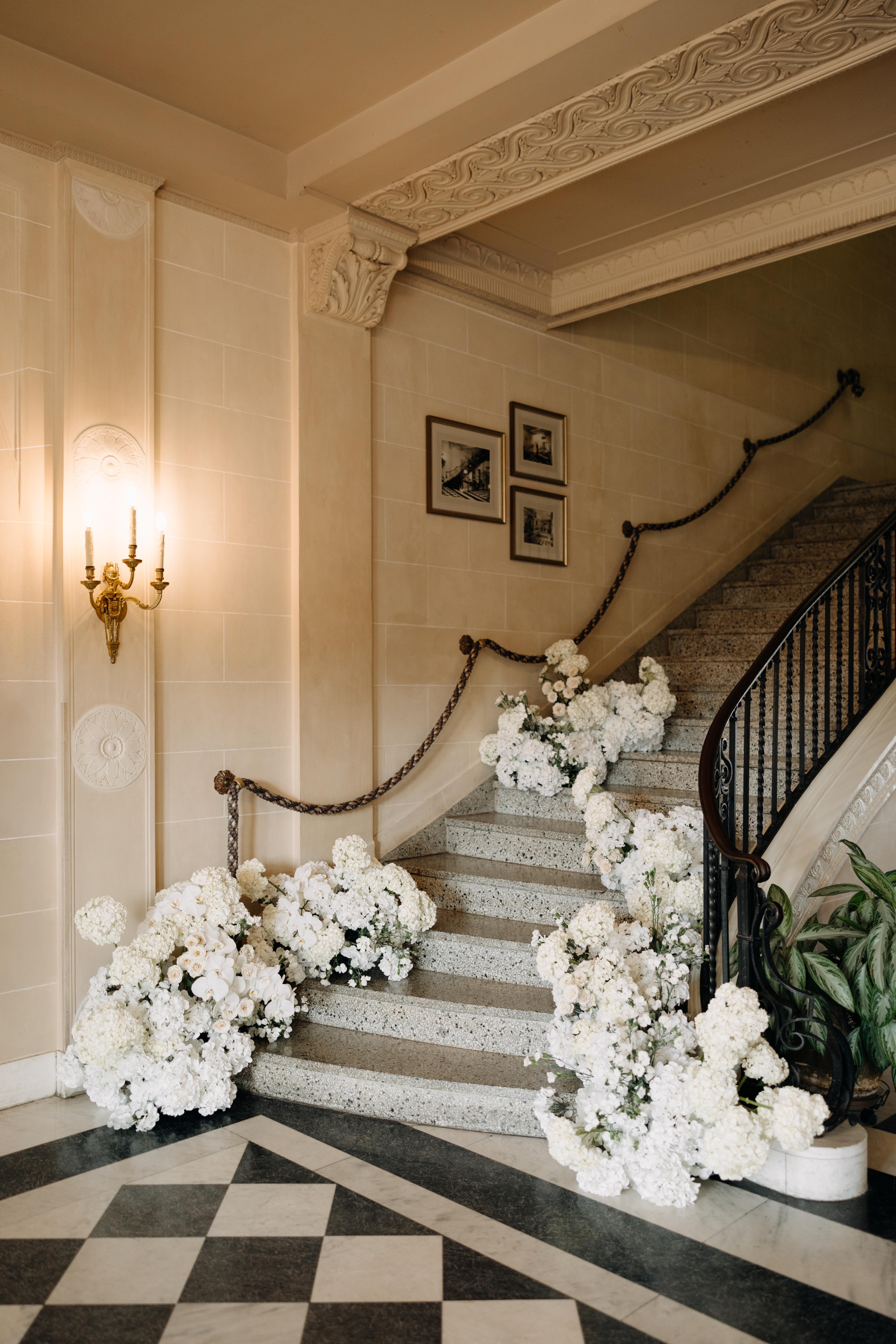 Bold Baroque Elegance Styled Shoot 31