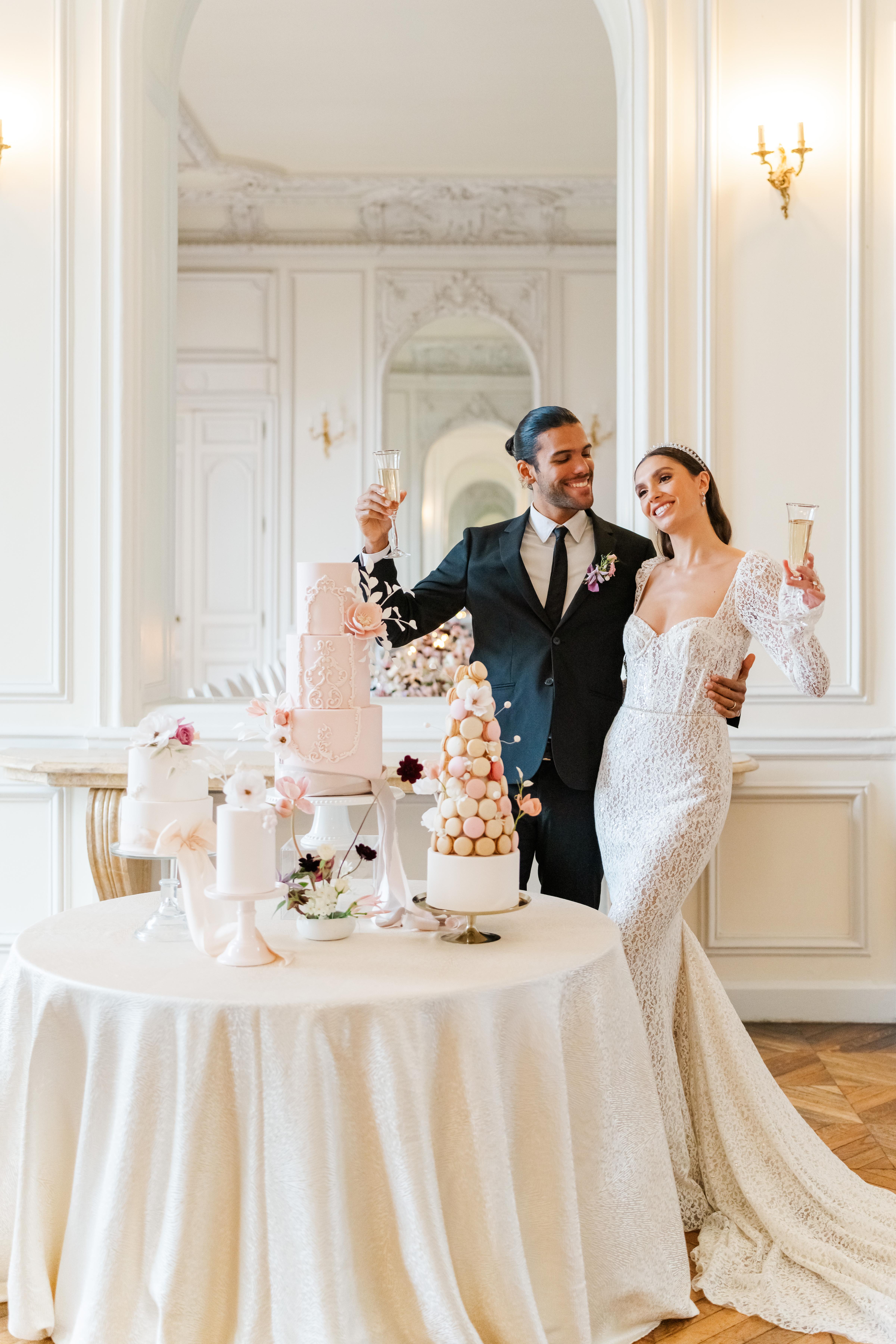A Romantic Winter Wedding at Château de Santeny