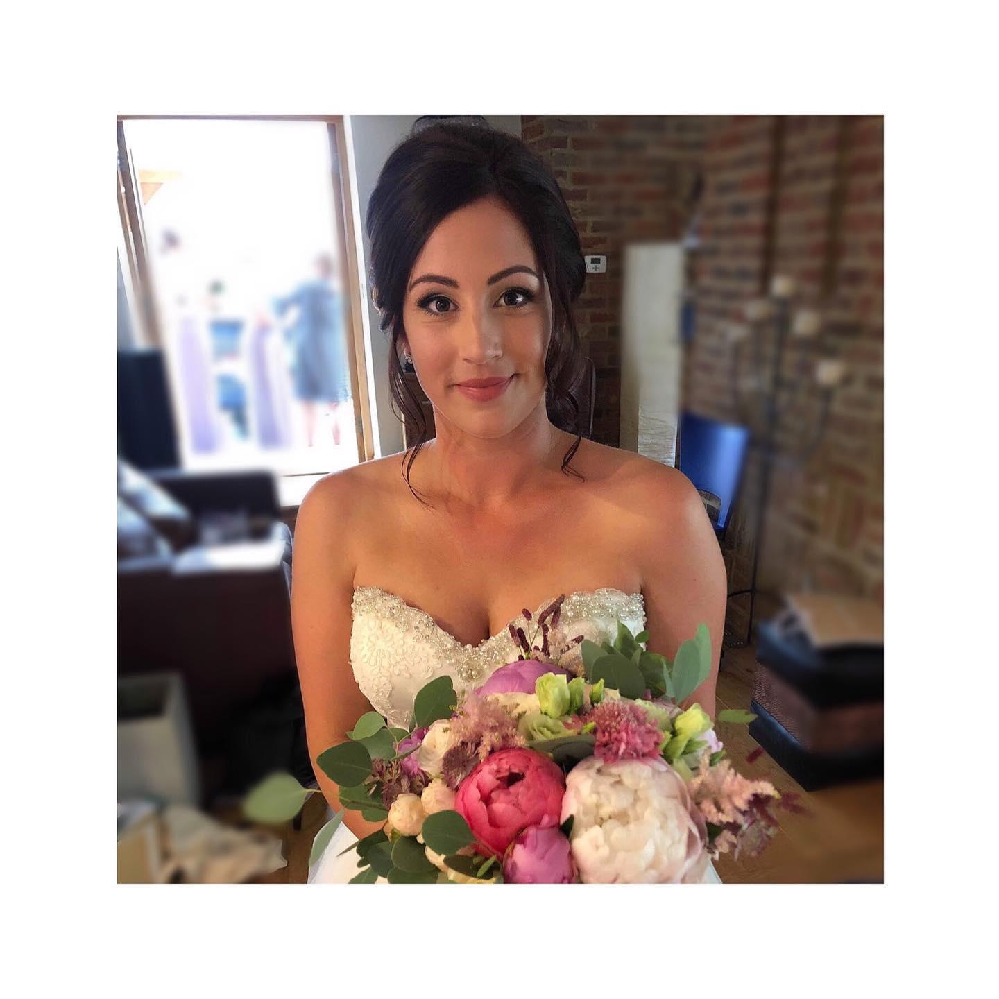 Lucy Beesley Bridal portfolio 3