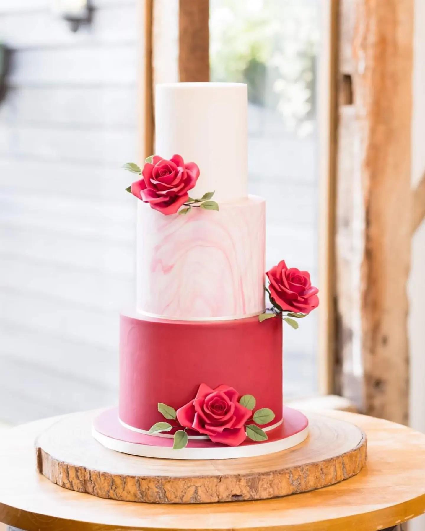 RT Cakes portfolio 4