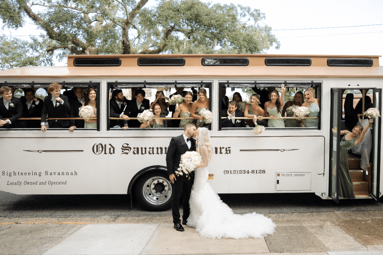 A Glamorous Summer Wedding at DeSoto Savannah