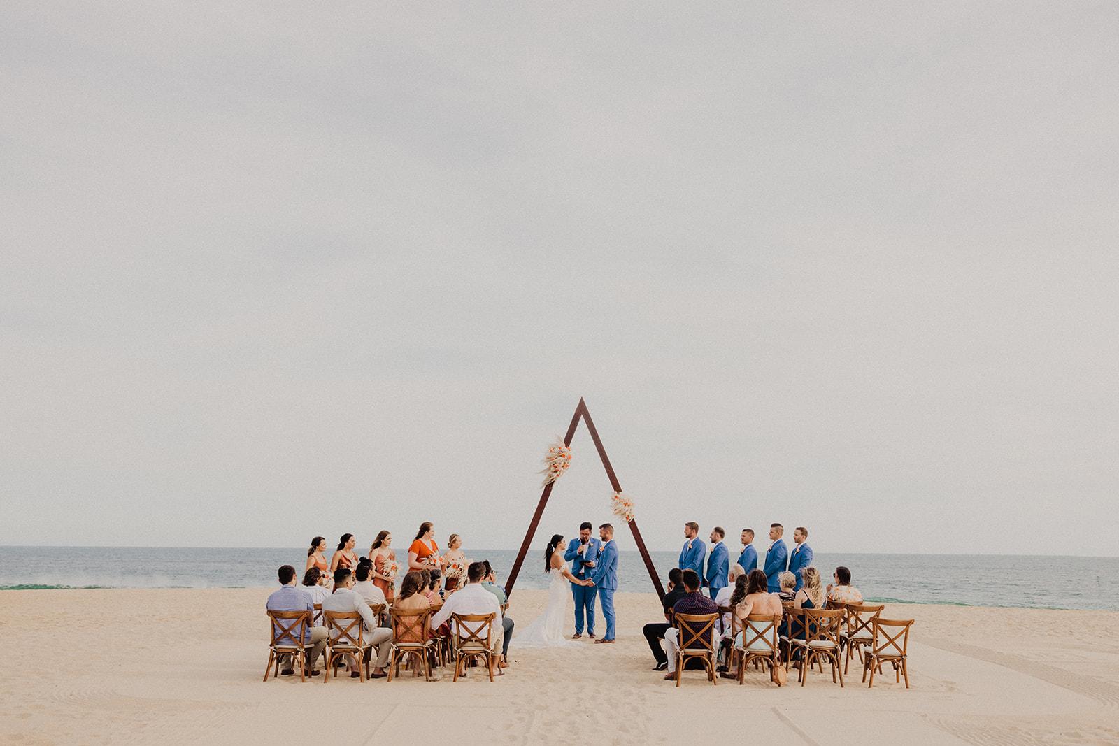 DestinationWeddings.com