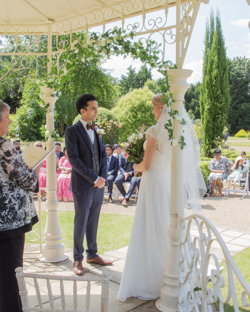 Your Celebrant in The Cotswolds portfolio 3