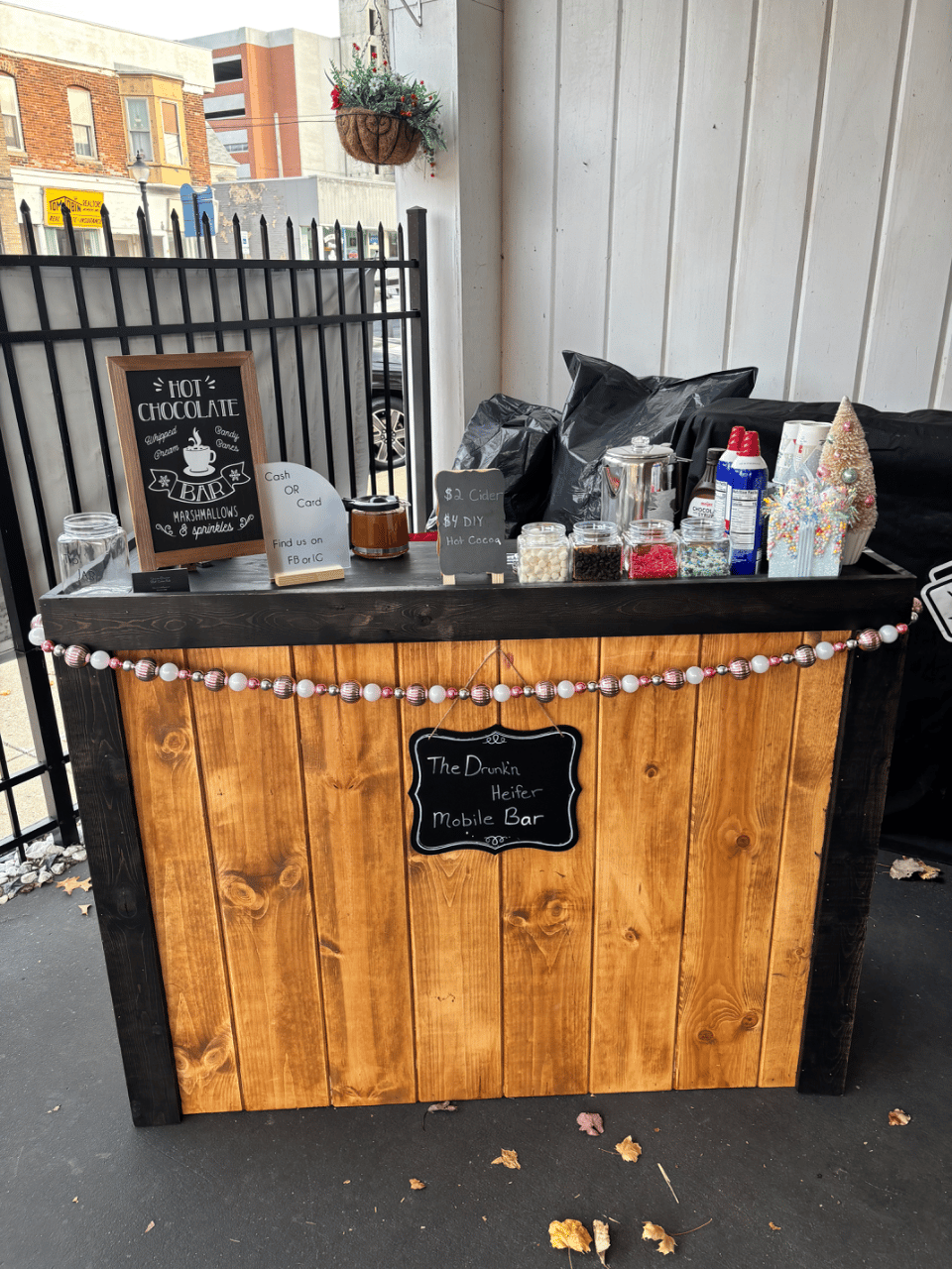 The Drunk’n Heifer Mobile Bar
