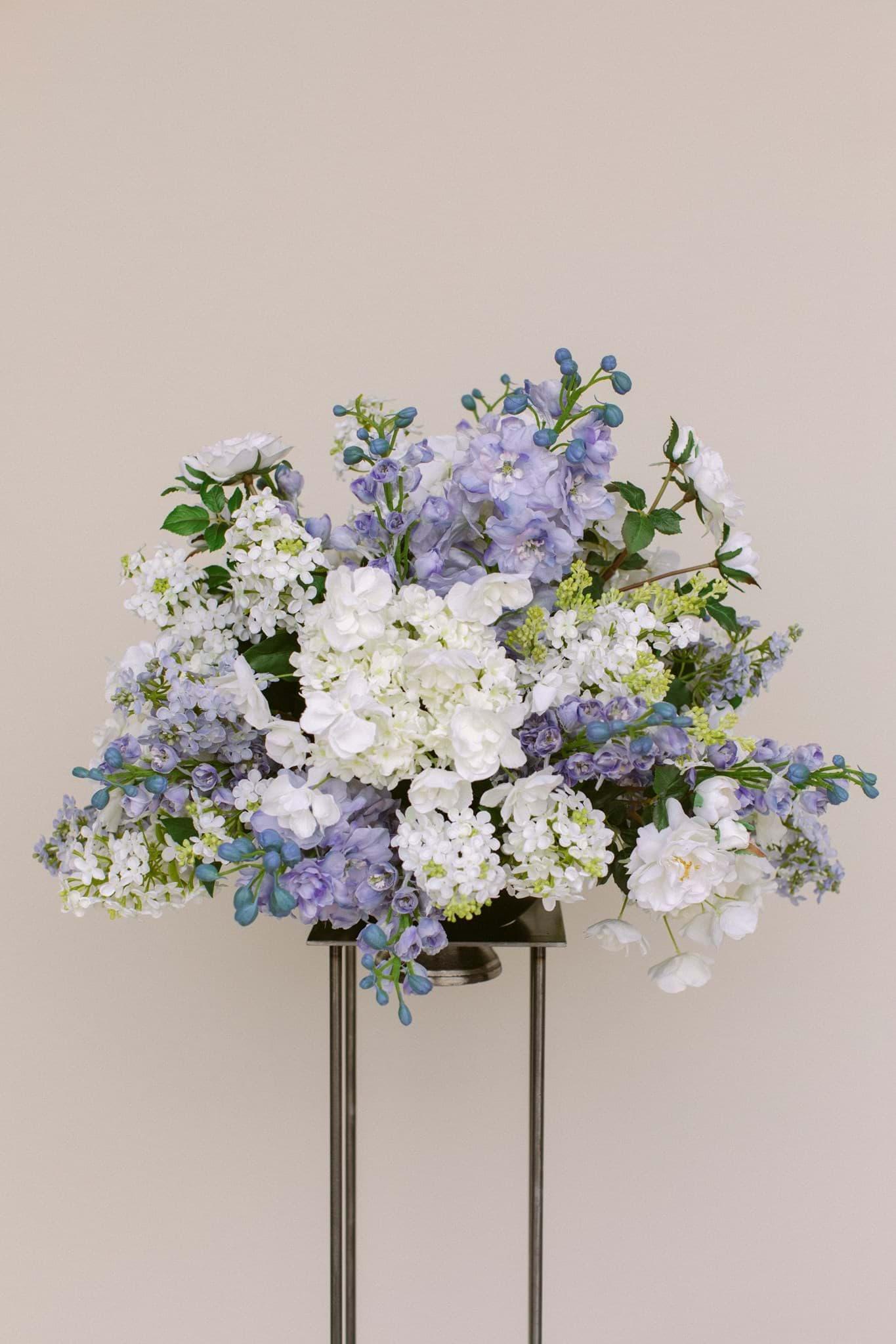 Millie Grand Centerpiece