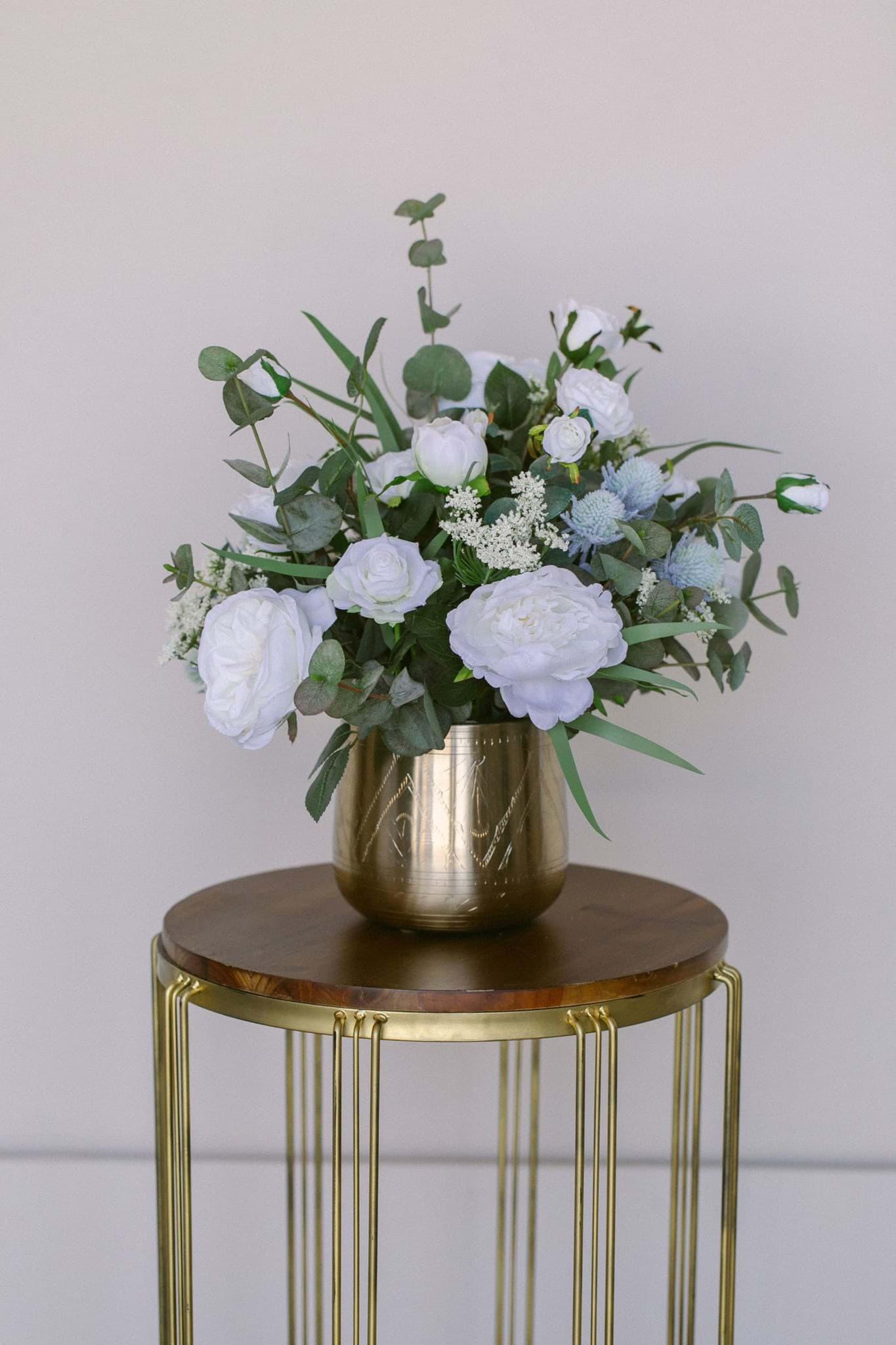 Jane Large Centerpiece