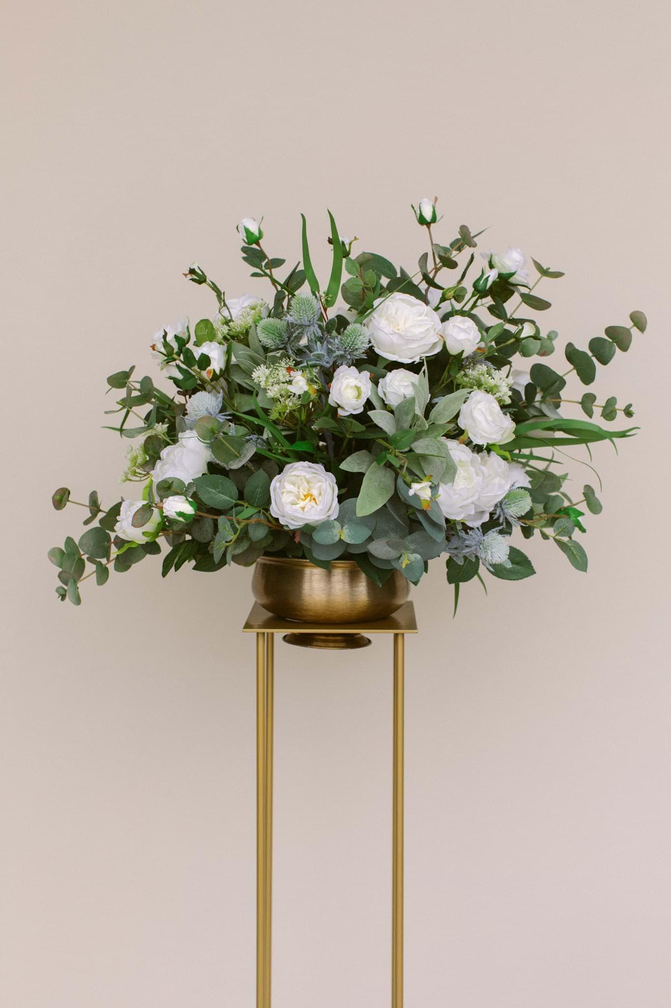 Jane Grand Centerpiece