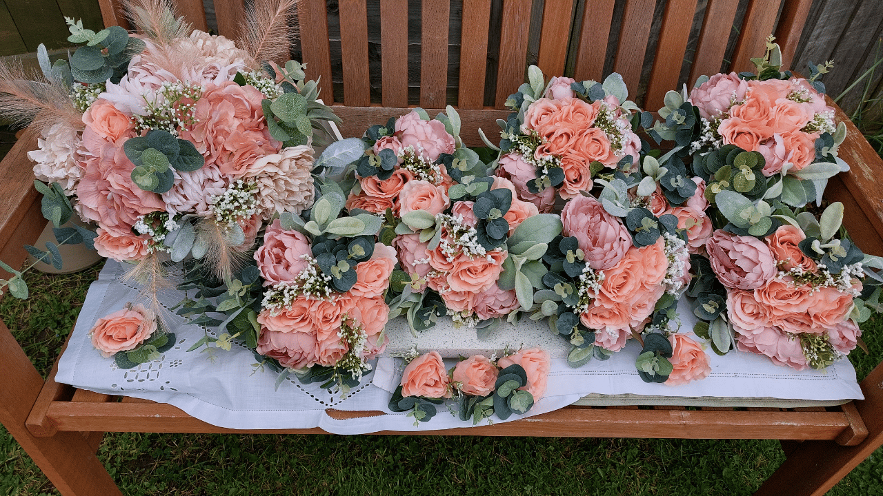 Lilyandrosesilkflowersbyheather portfolio 2