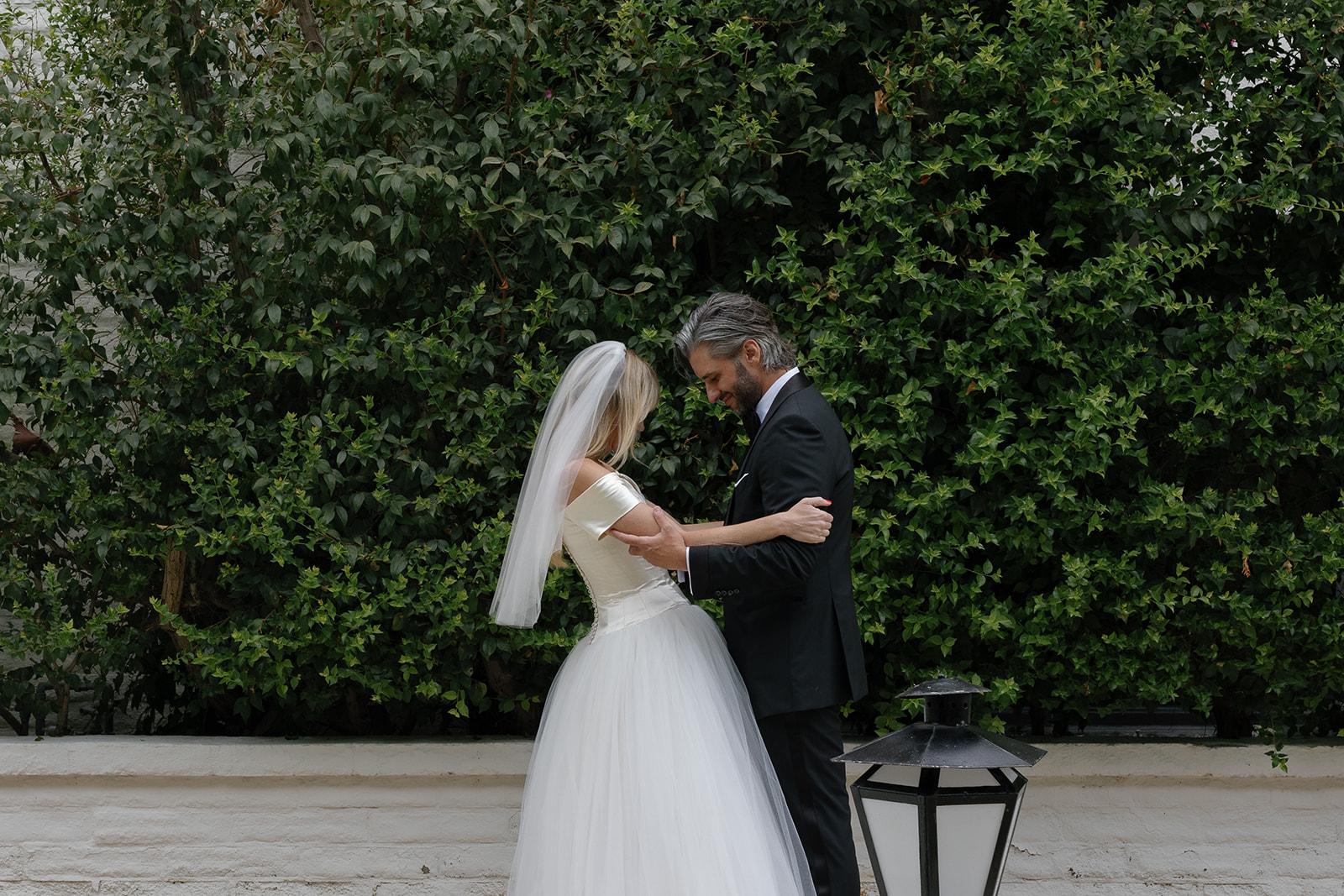 A Non-Traditional Winter Wedding at Parker Palm Springs 12