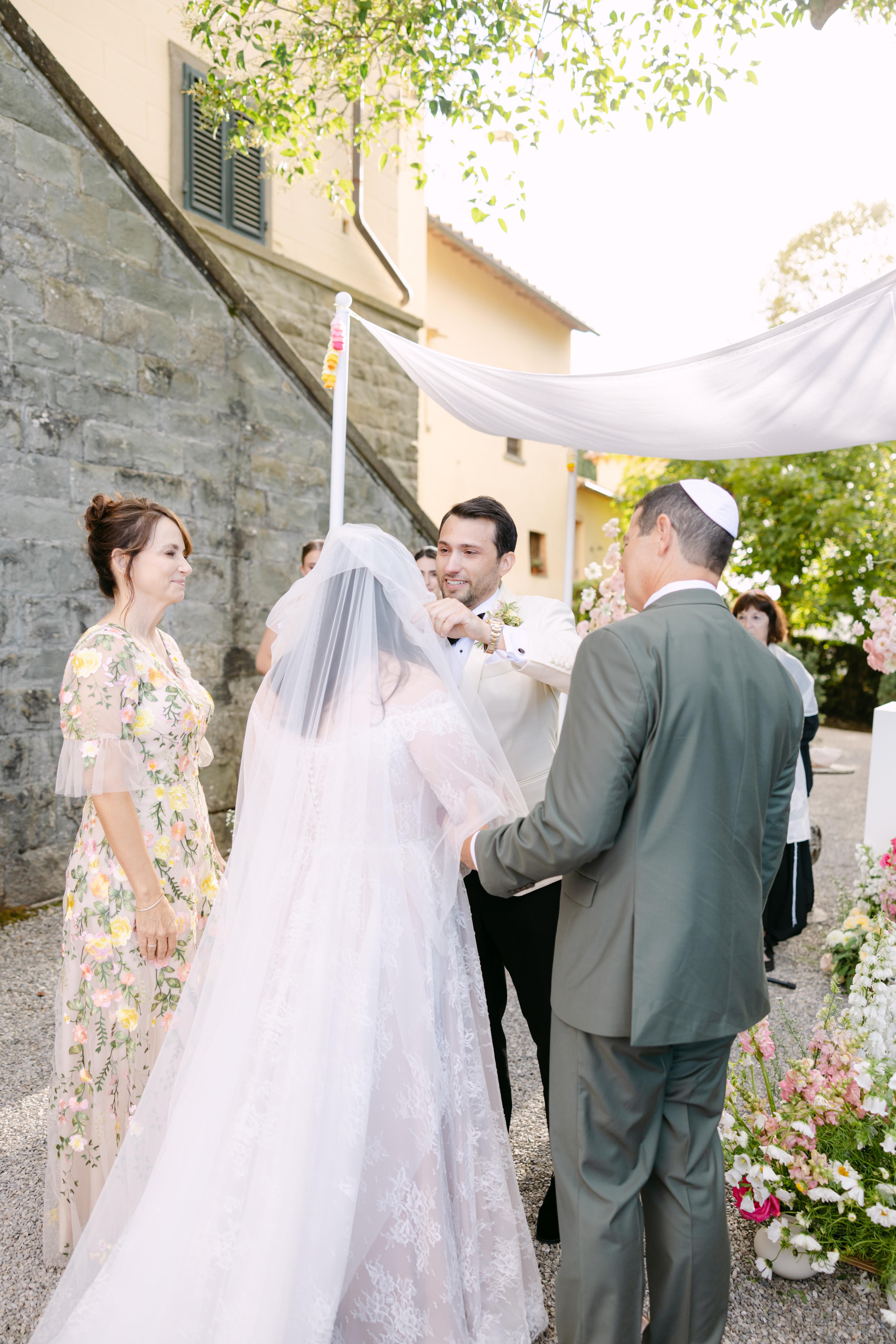 A Whimsical Fall Wedding at Borgo di Pietrafitta 34