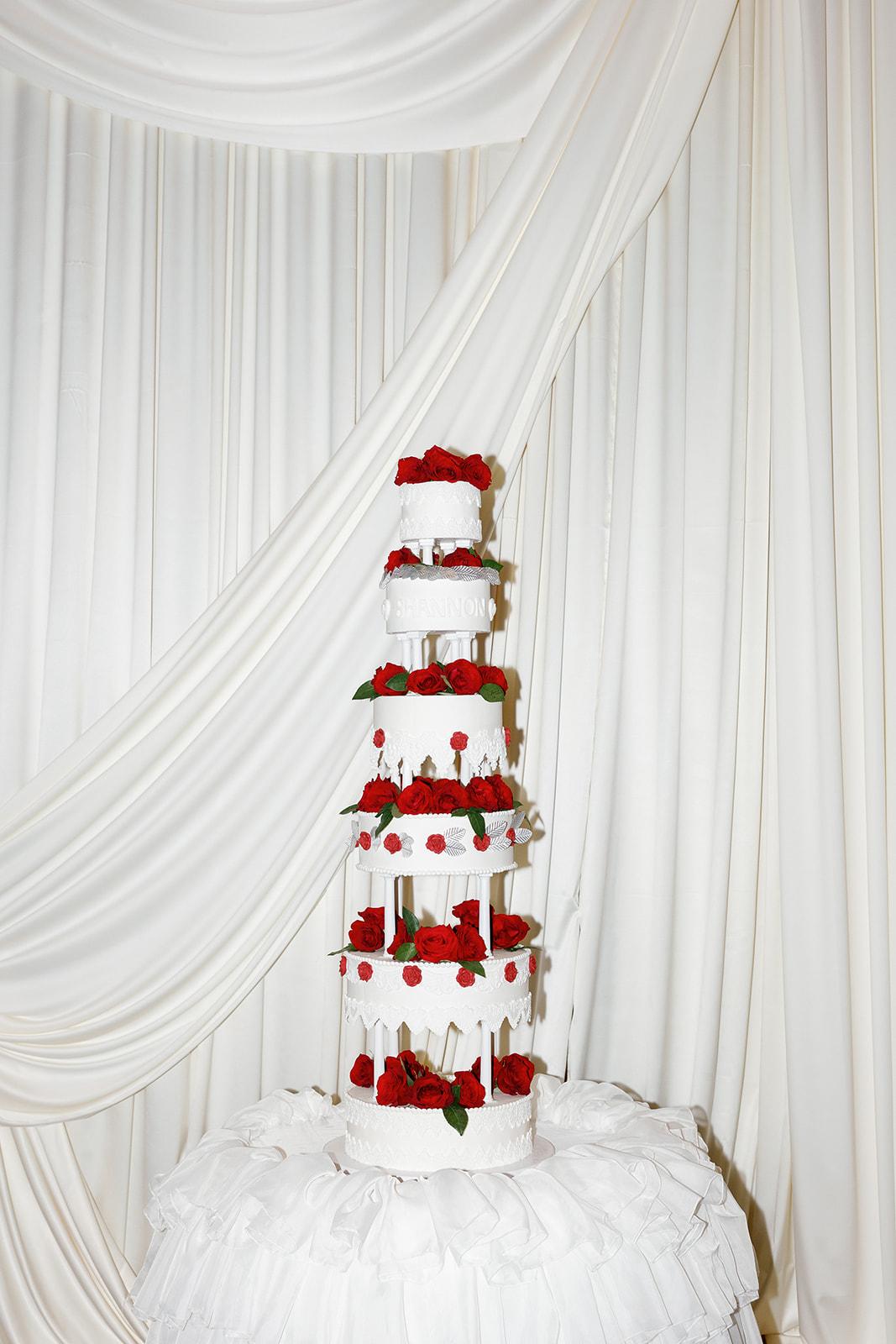 A Non-Traditional Winter Wedding at Parker Palm Springs 19