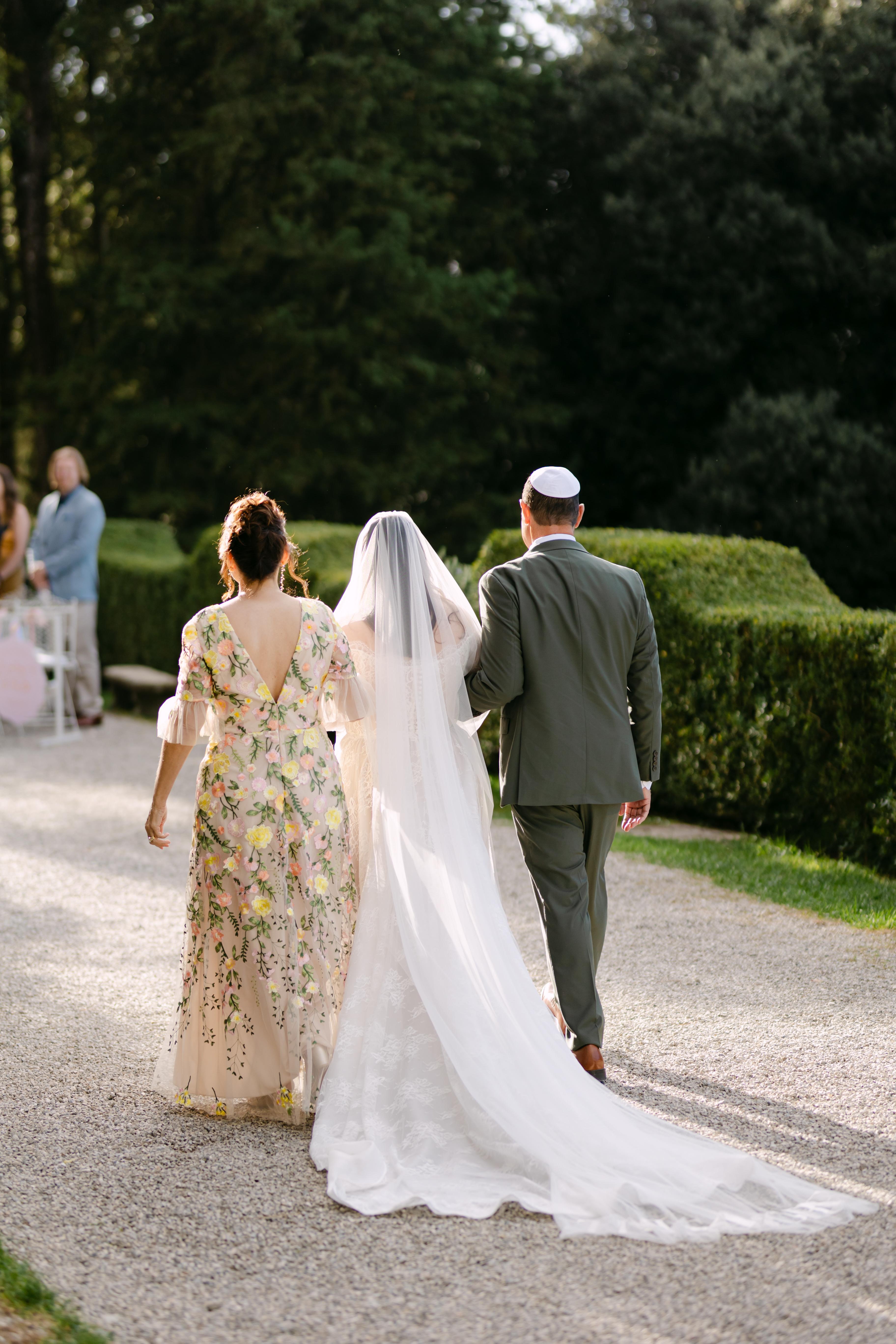 A Whimsical Fall Wedding at Borgo di Pietrafitta 47