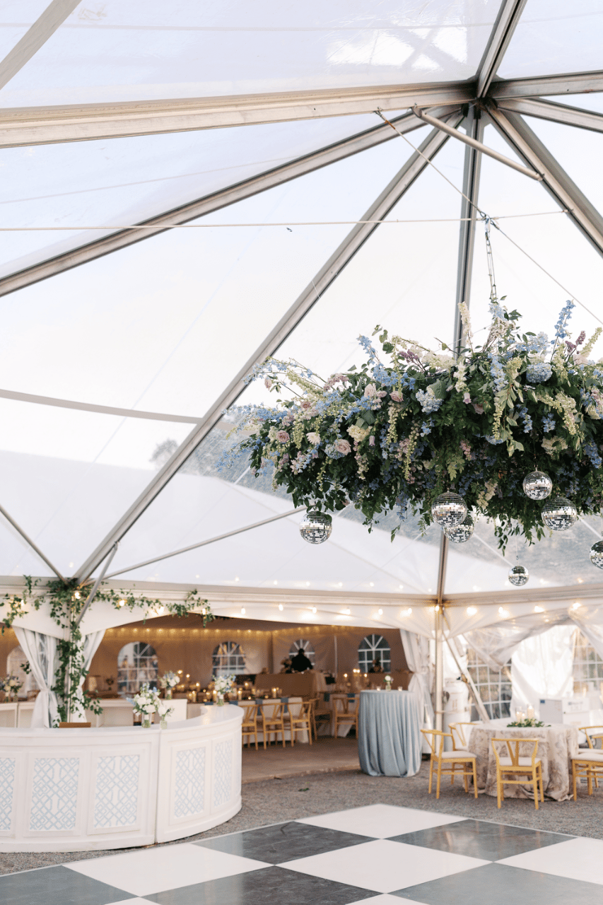 A Romantic Fall Wedding at The Island House photo 2