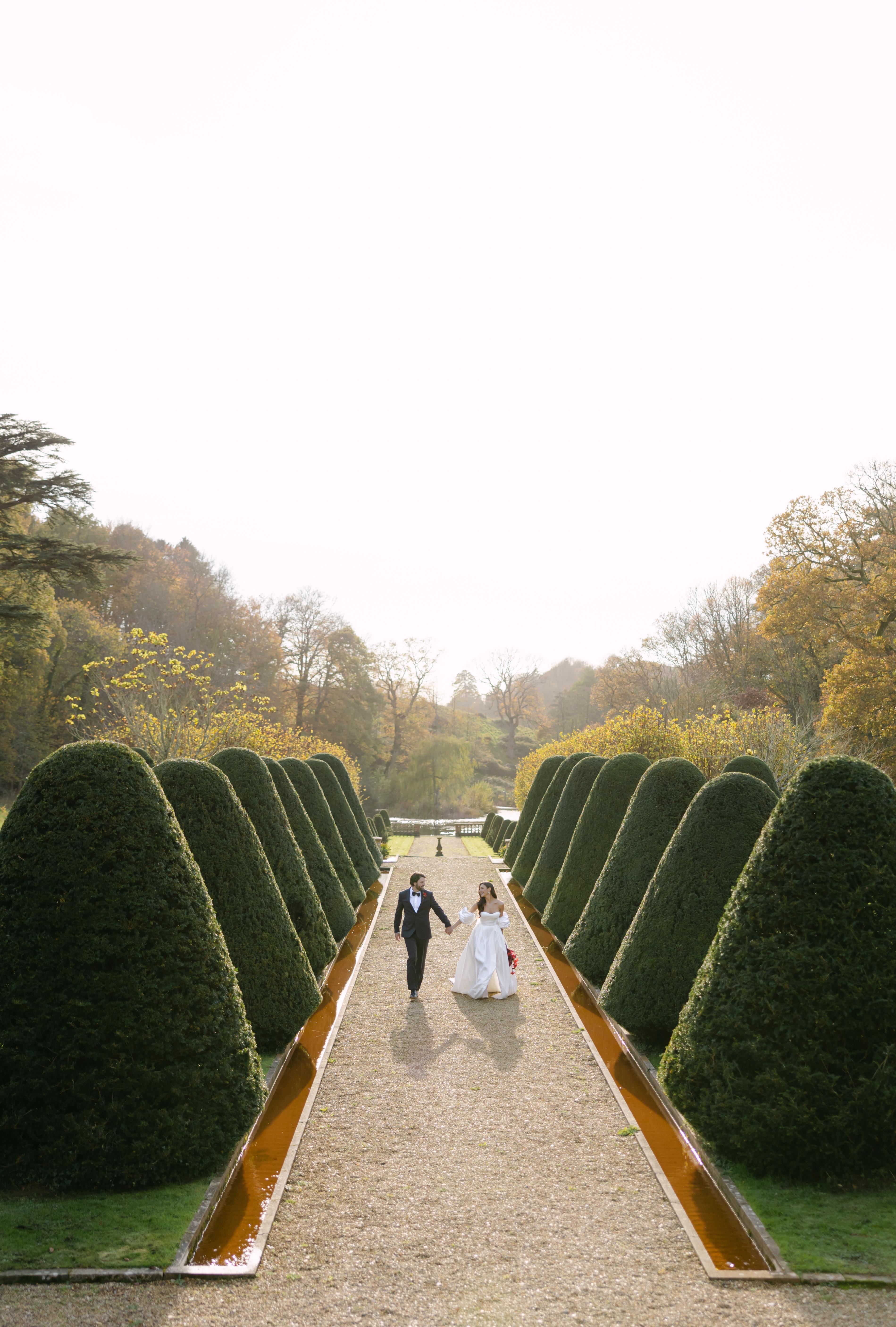 A Glamorous Winter Wedding Shoot at Parnham Park 33