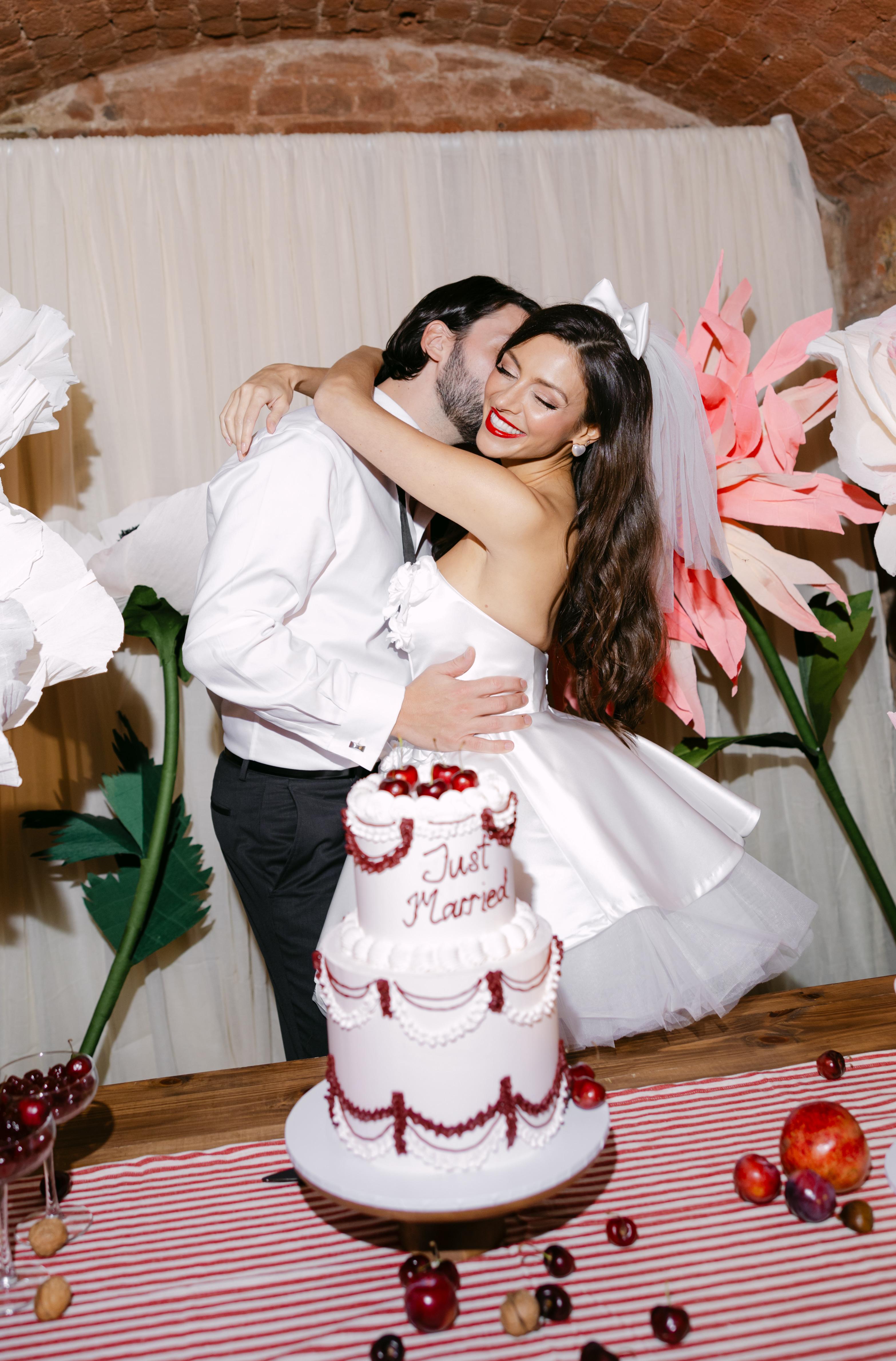 A Glamorous Winter Wedding Shoot at Parnham Park 5
