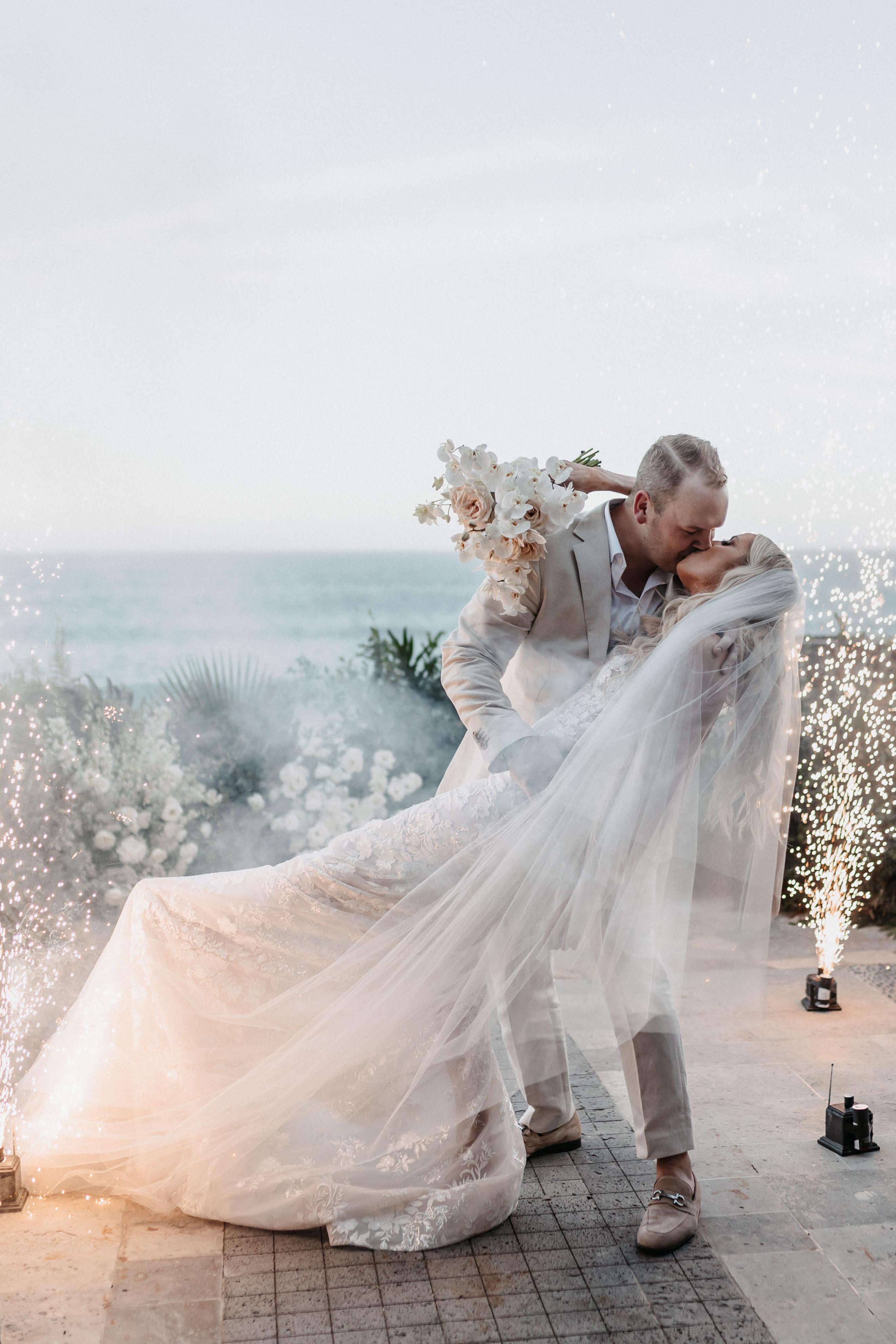 A Modern Spring Wedding at Waldorf Astoria Los Cabos Pedregal
