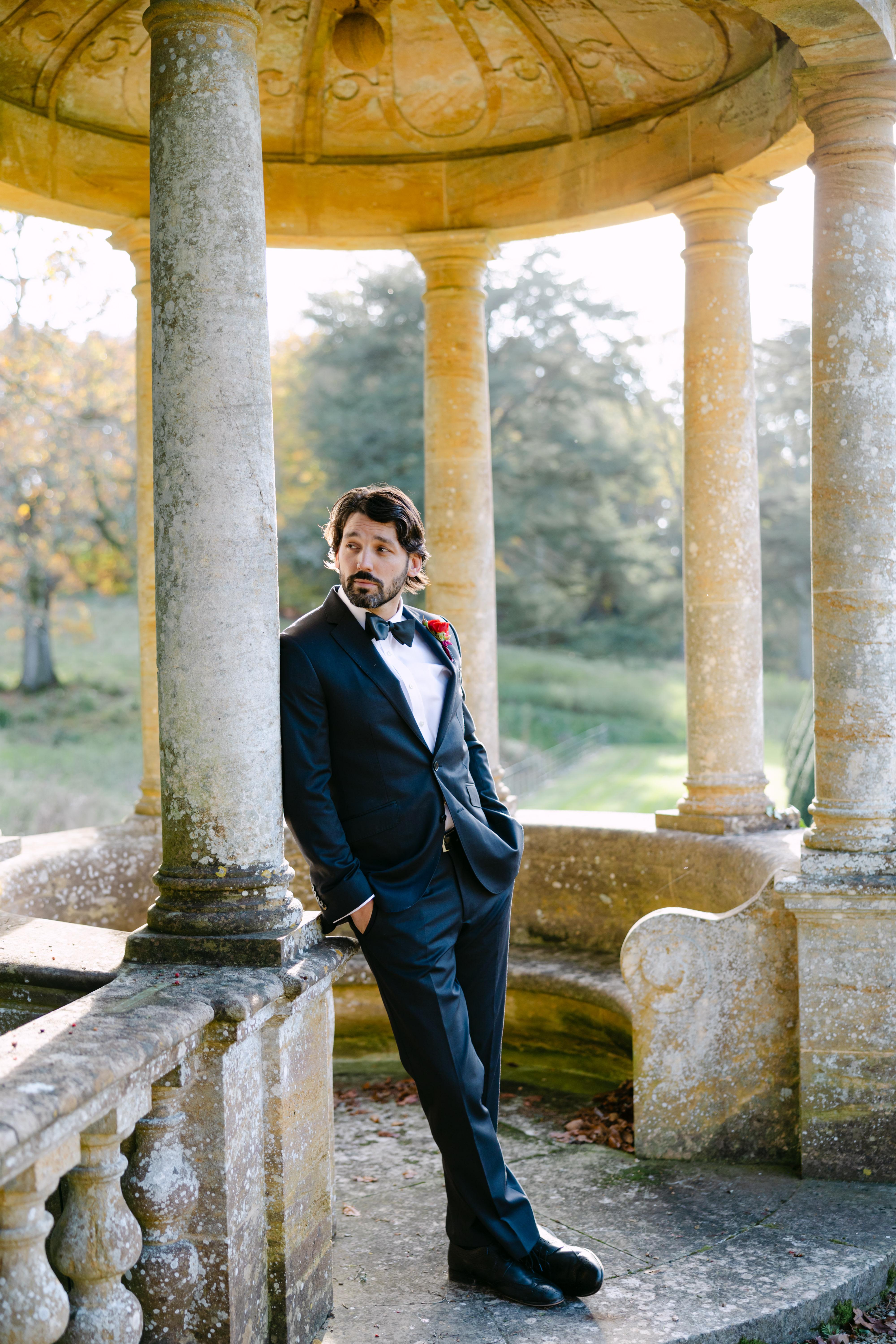 A Glamorous Winter Wedding Shoot at Parnham Park 13