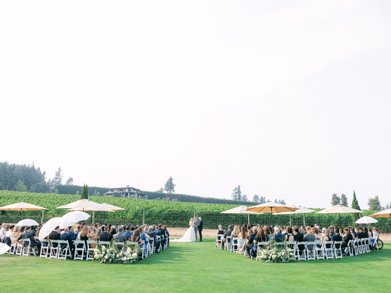 A Classic Summer Wedding at Oregon Golf Club photo 3