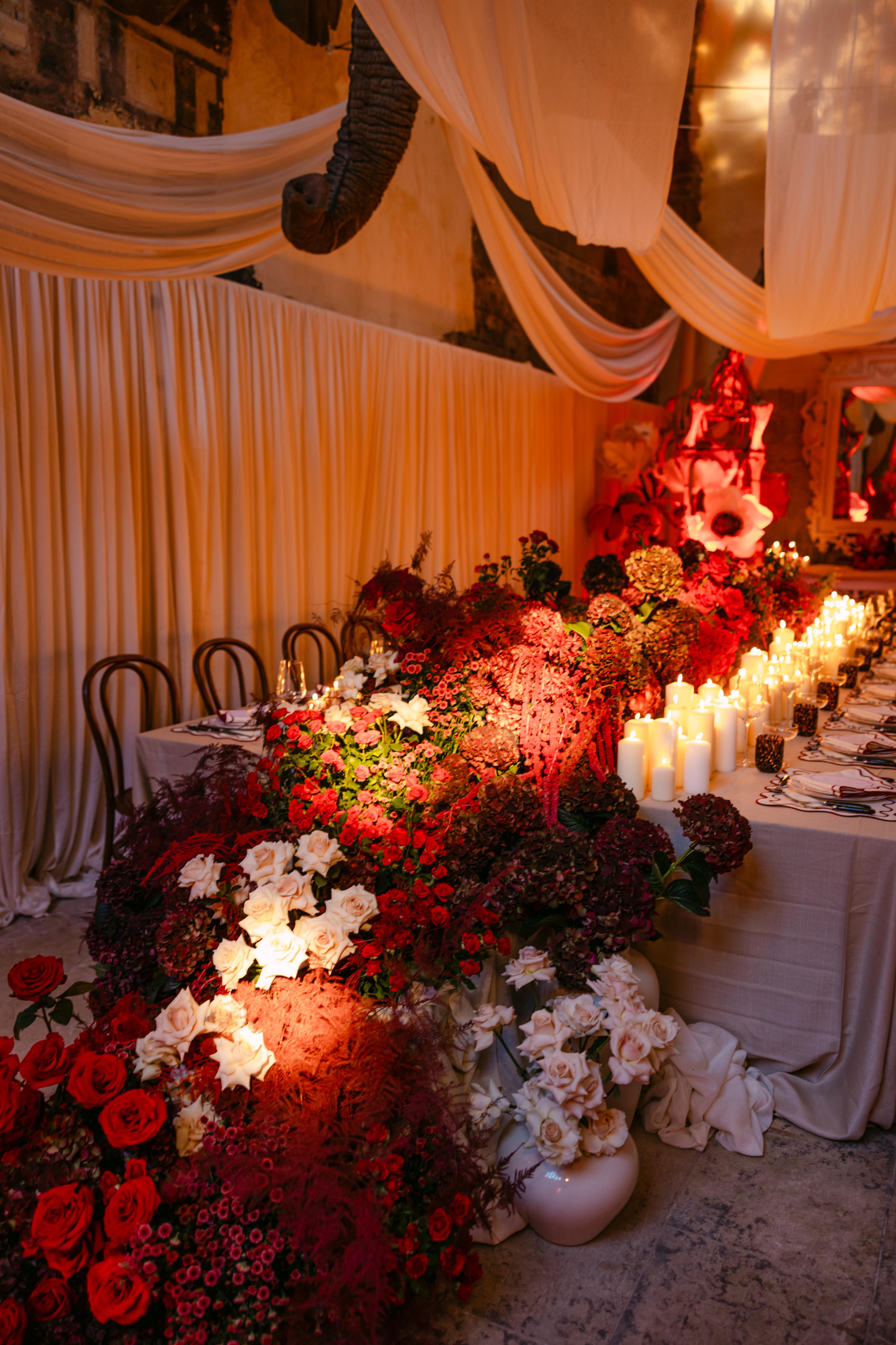 A Glamorous Winter Wedding Shoot at Parnham Park 29