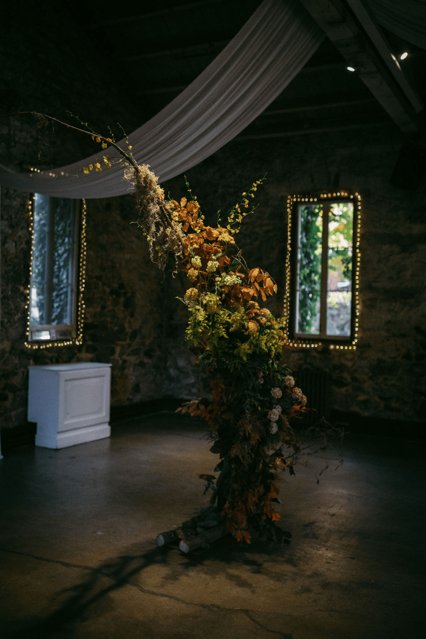 A Classic Winter Wedding at Miner's Foundry Cultural Center