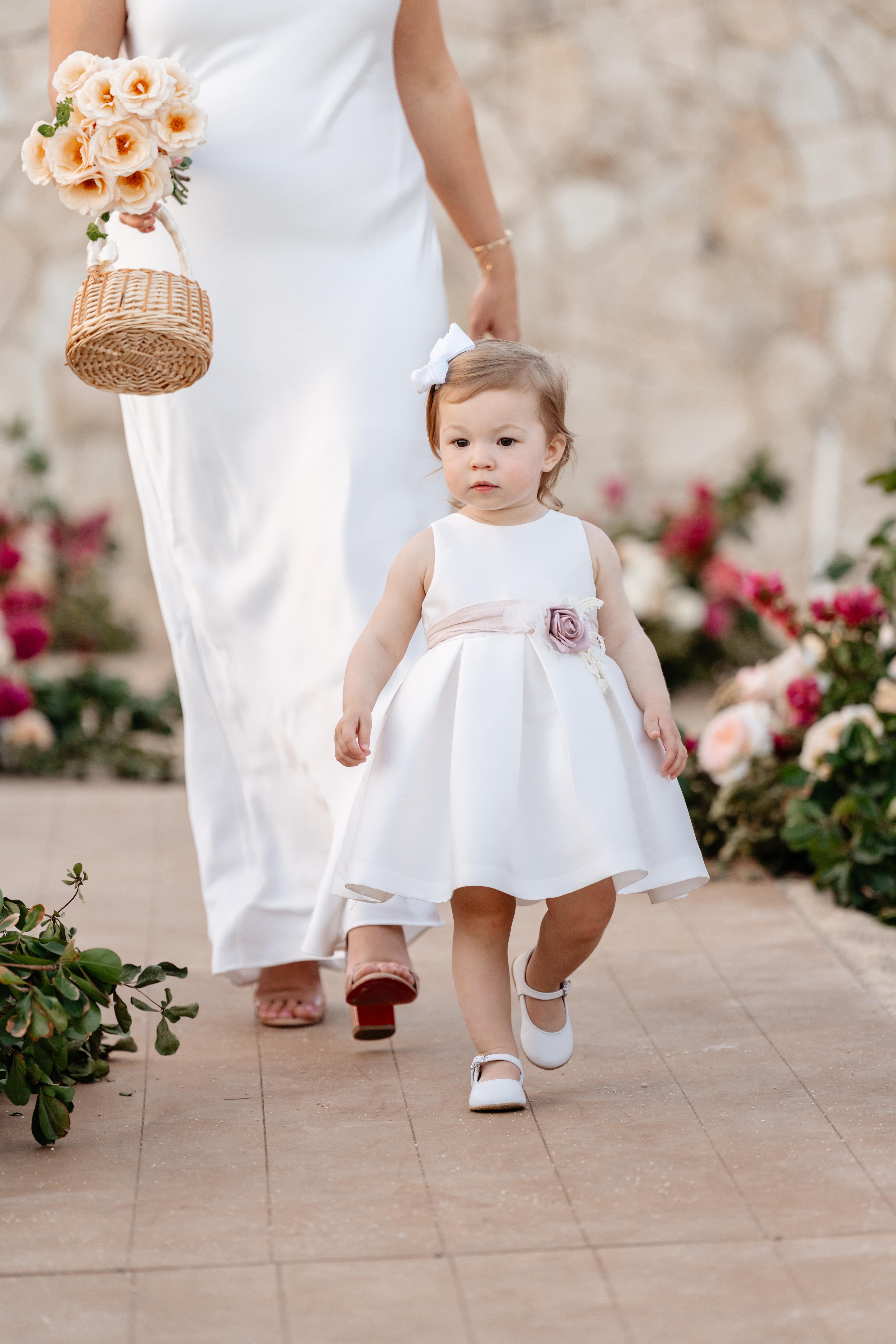 A Whimsical Winter Wedding at Chileno Bay Golf & Beach Club photo 3