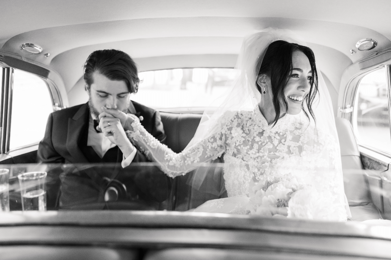 A Glamorous Summer Wedding at University Club of Chicago photo 3