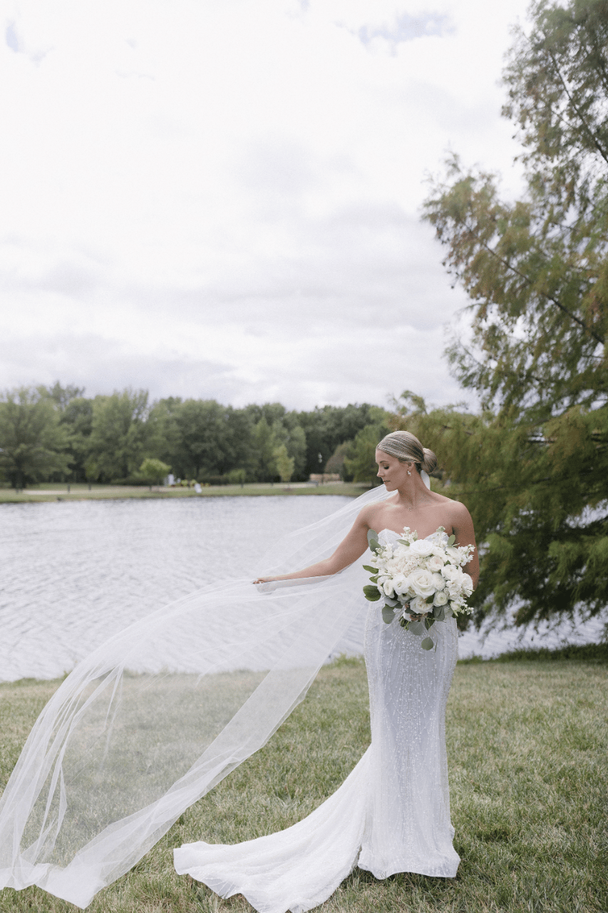 A Romantic Fall Wedding at Coxhall Gardens photo 2