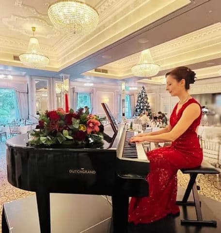 Black Tie Piano portfolio 1