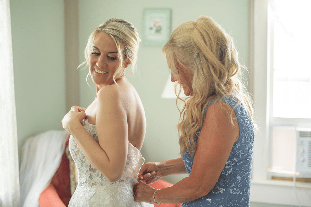 A Classic Summer Wedding at Candlelight Farms photo 3