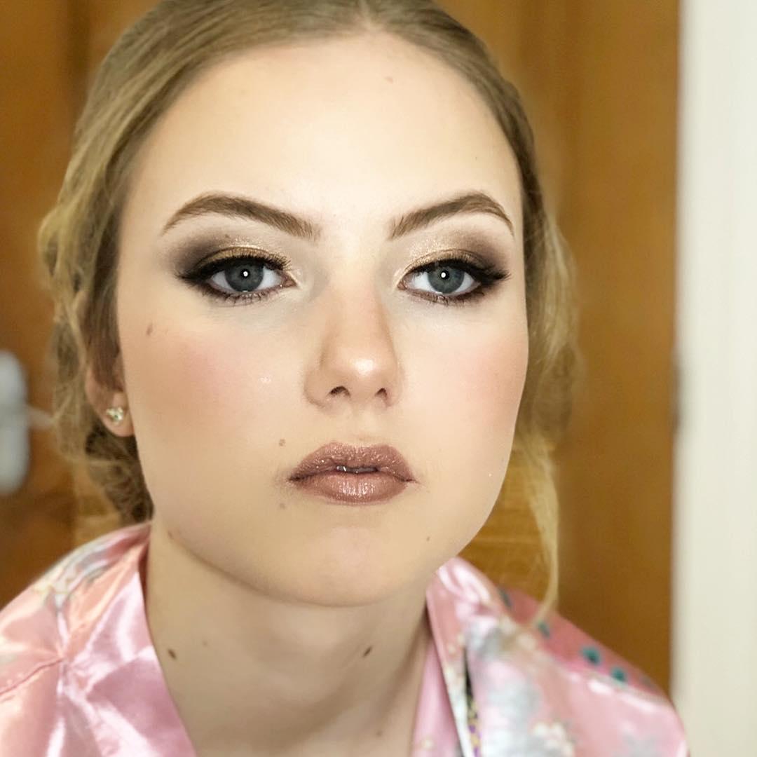 Blusch makeup artistry portfolio 5