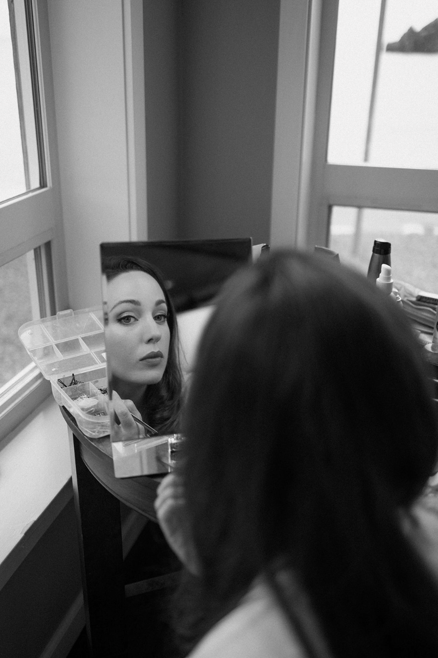 A Classic Spring Wedding at Crook Point photo 2