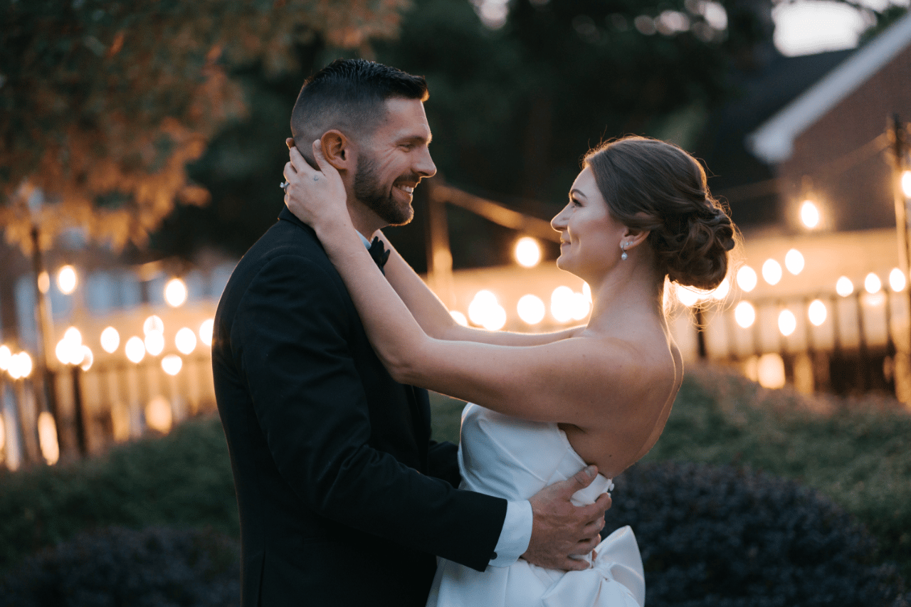 A Romantic Fall Wedding at Nassau Inn