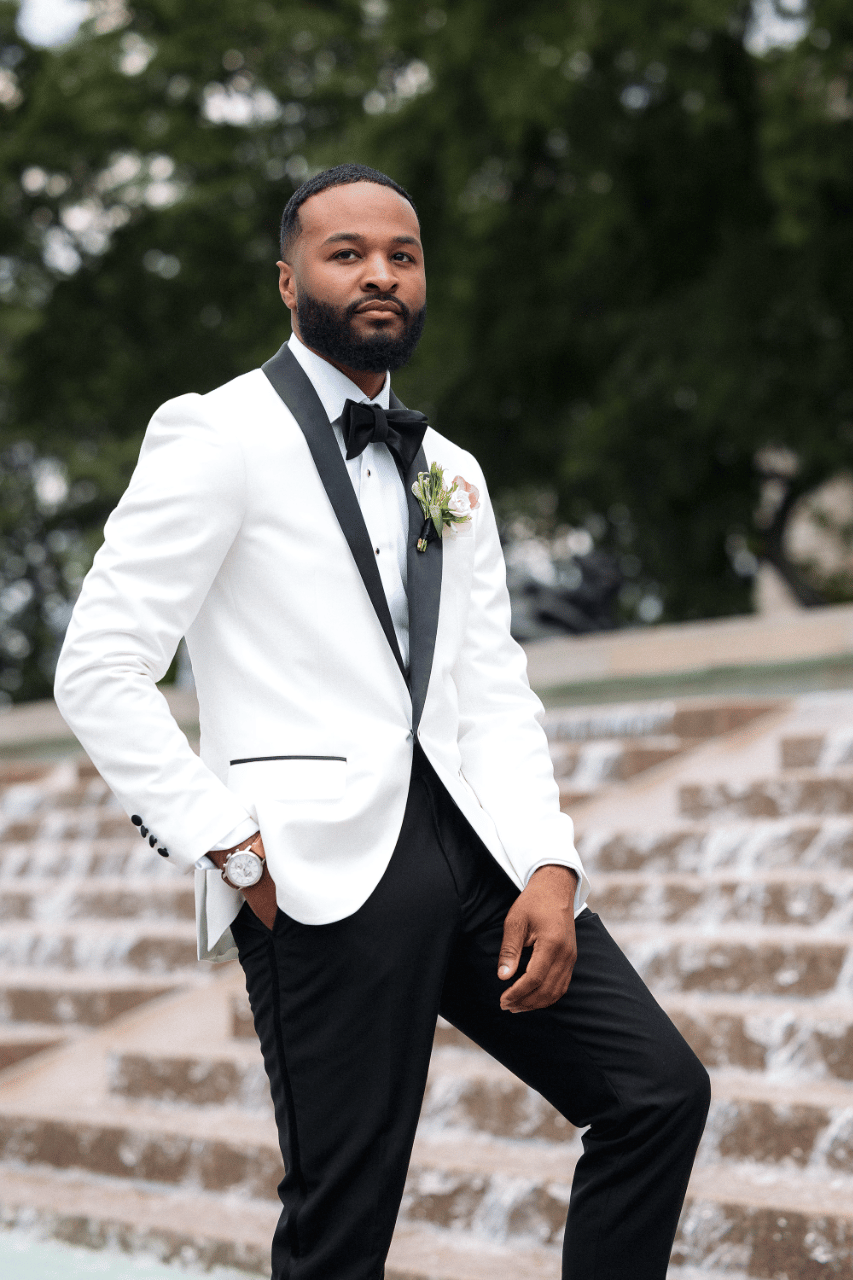 The Suit Bar