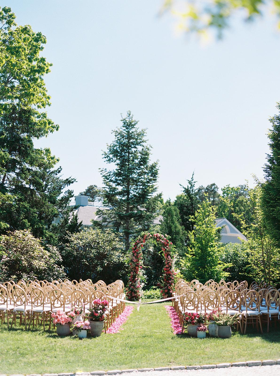 A Whimsical Summer Wedding at a Family Estate 54