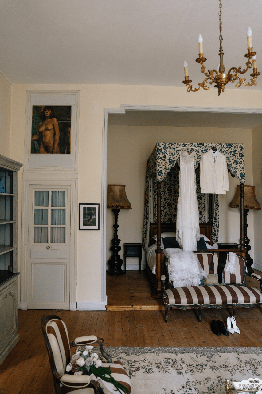 A Modern Summer Wedding at Château Marcellus photo 3