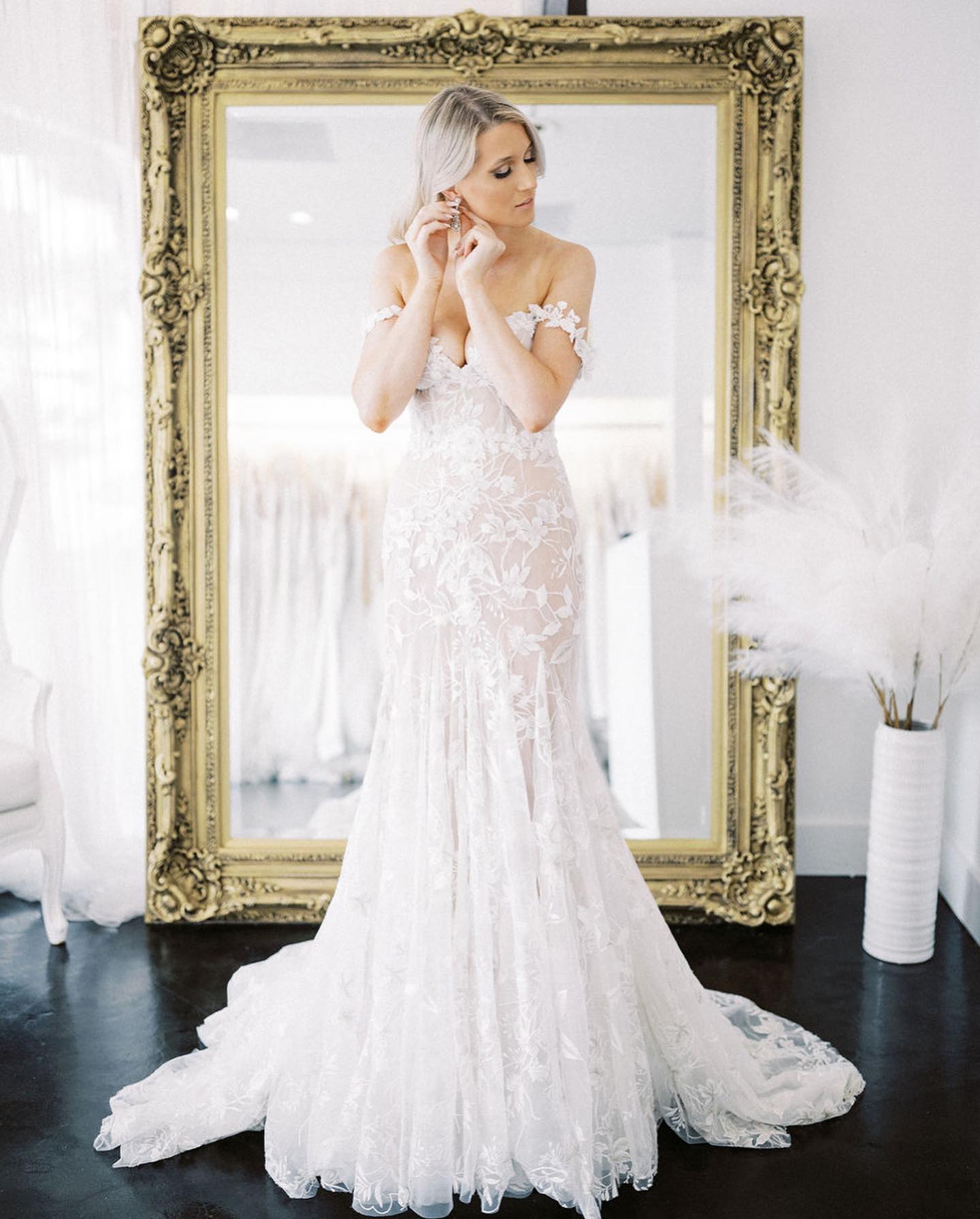 Isabel O’Neil Bridal Collection