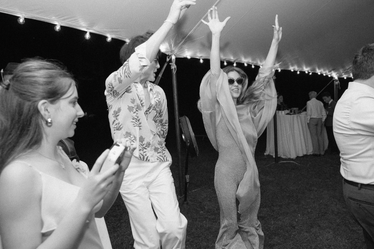 A Classic Summer Wedding in Hudson, New York photo 3