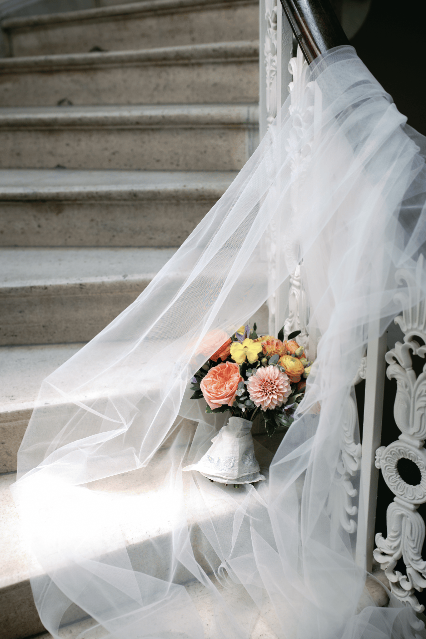 A Glamorous Summer Wedding at Kimpton Hotel Monaco