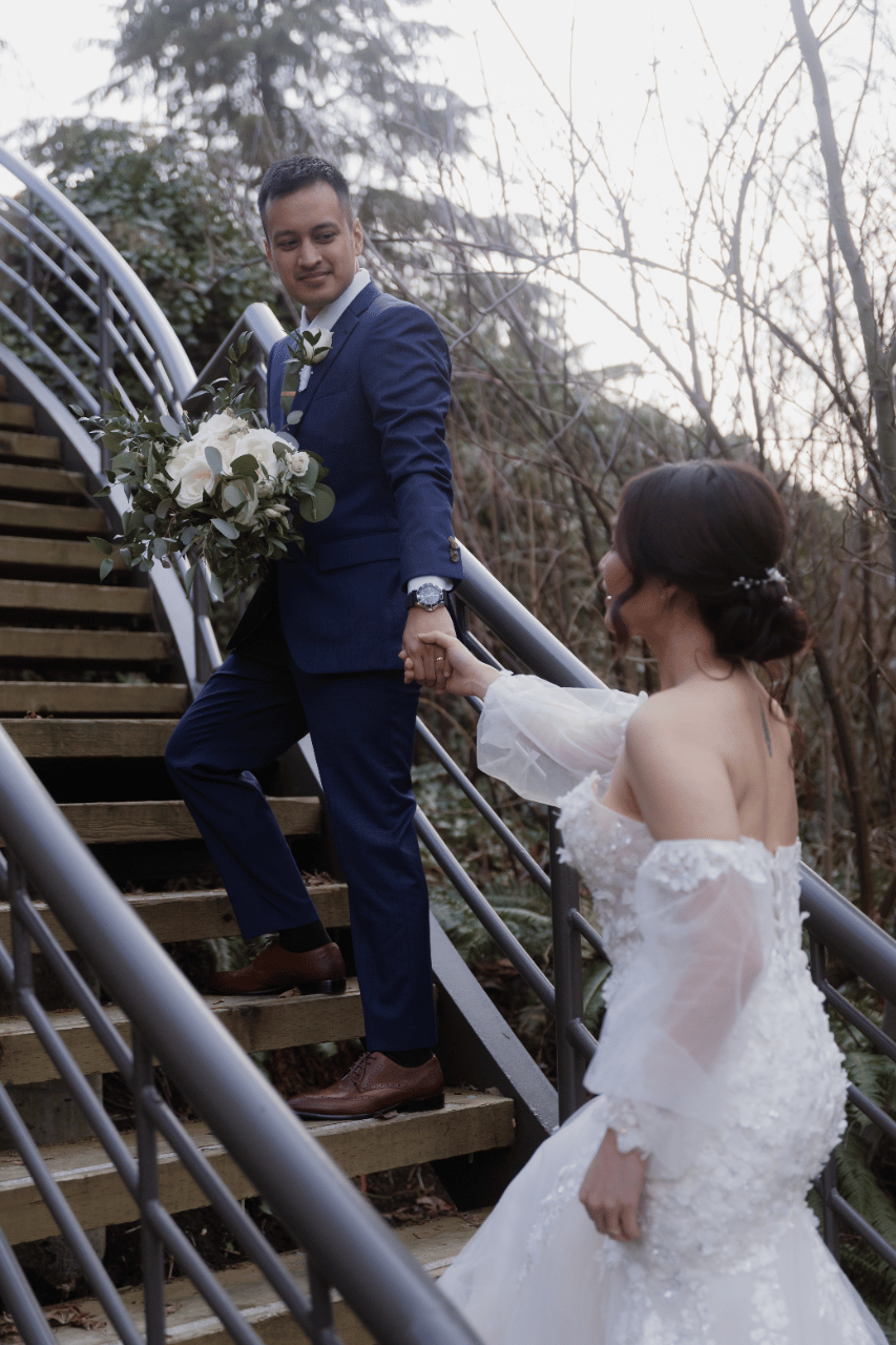 Petal & Bulb Florist portfolio 5