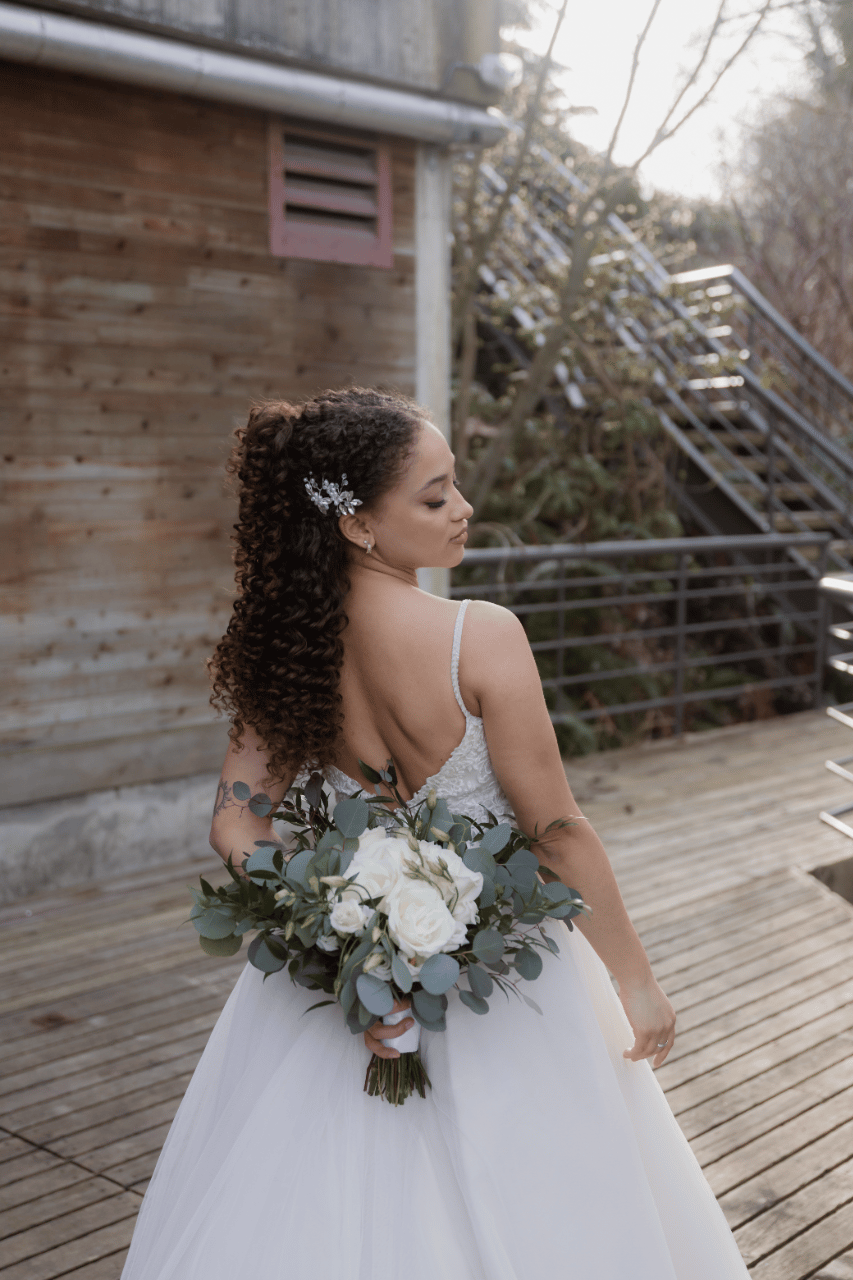 Petal & Bulb Florist
