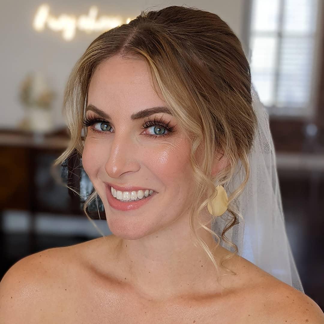 Hello Bonita Makeup Artistry