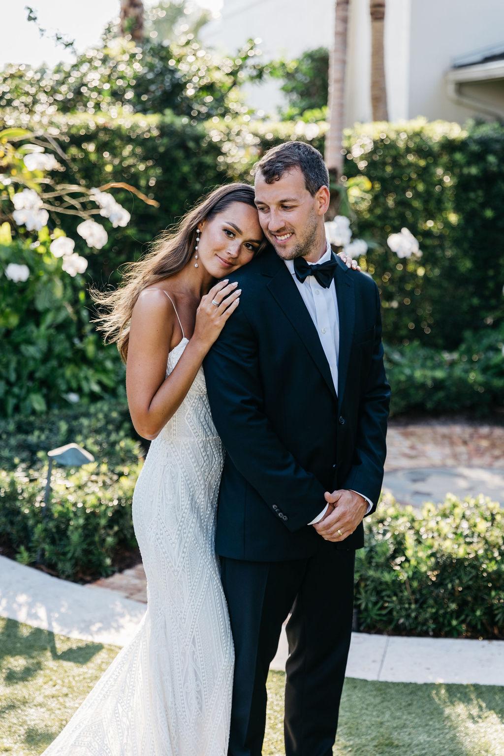 A Classic Summer Wedding at the Pelican Club 44